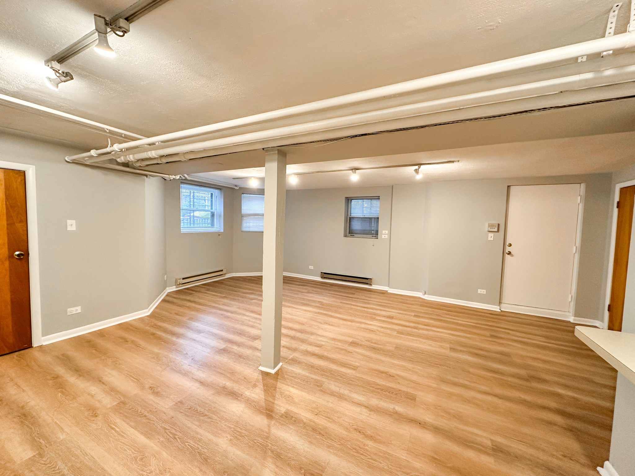 1822 N. Orleans St. 1822 N. Orleans St., Chicago, IL 60614 Old Town Triangle - Leasing by Cross Street