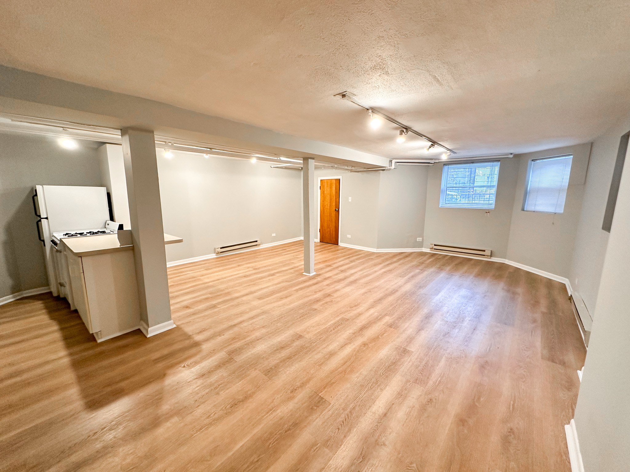 1822 N. Orleans St. 1822 N. Orleans St., Chicago, IL 60614 Old Town Triangle - Leasing by Cross Street