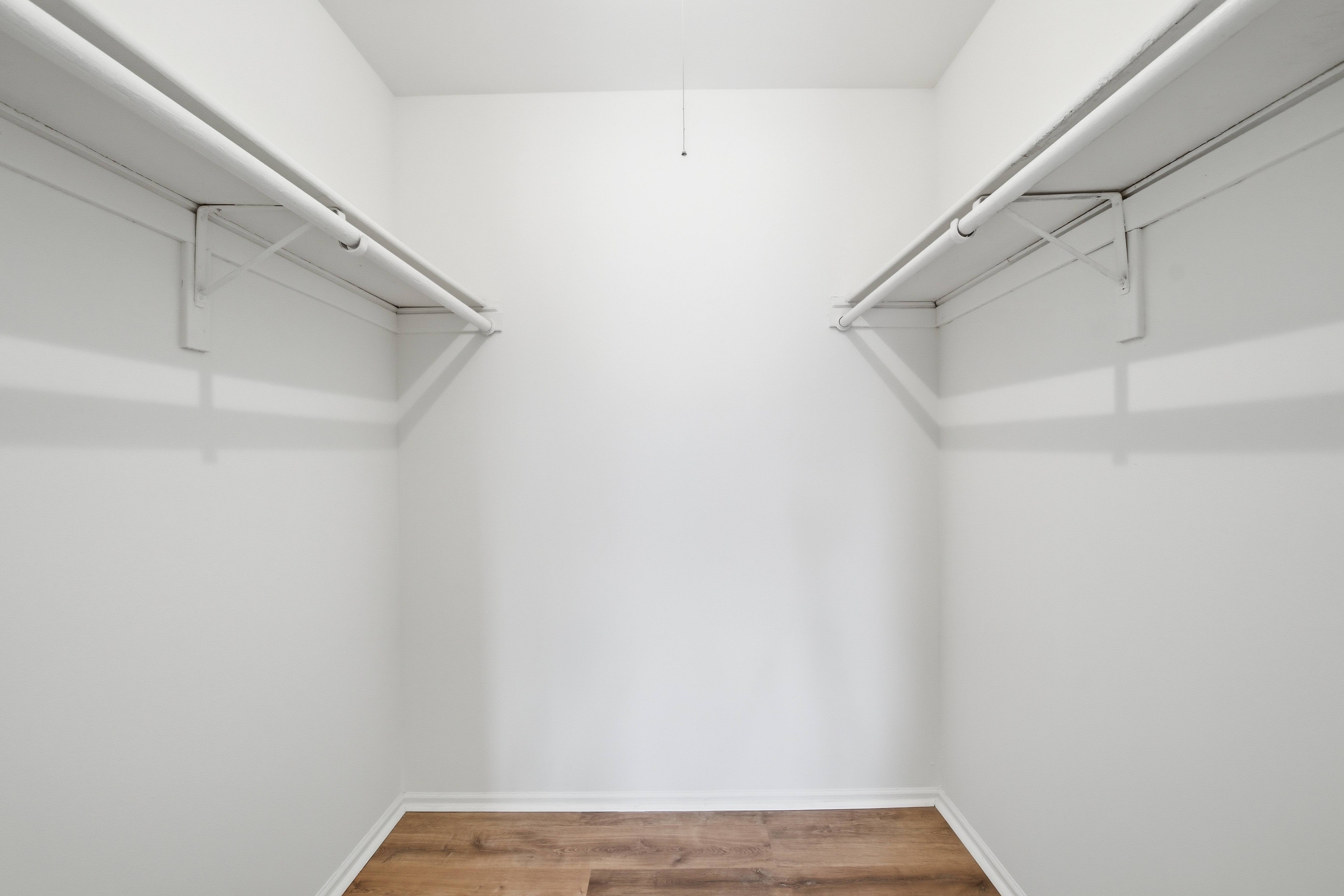 Buffalo Creek 70 S Buffalo Grove Rd, IL 60089