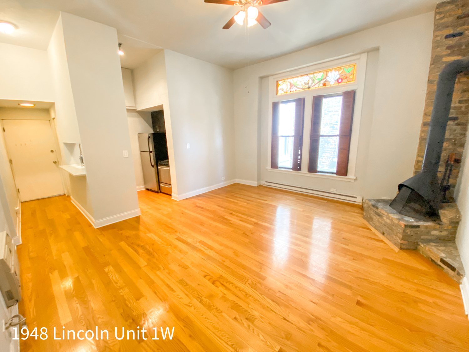 1948 N. Lincoln Ave. 1948 N. Lincoln Ave., Chicago, IL 60614 Old Town Triangle - Leasing by Cross Street