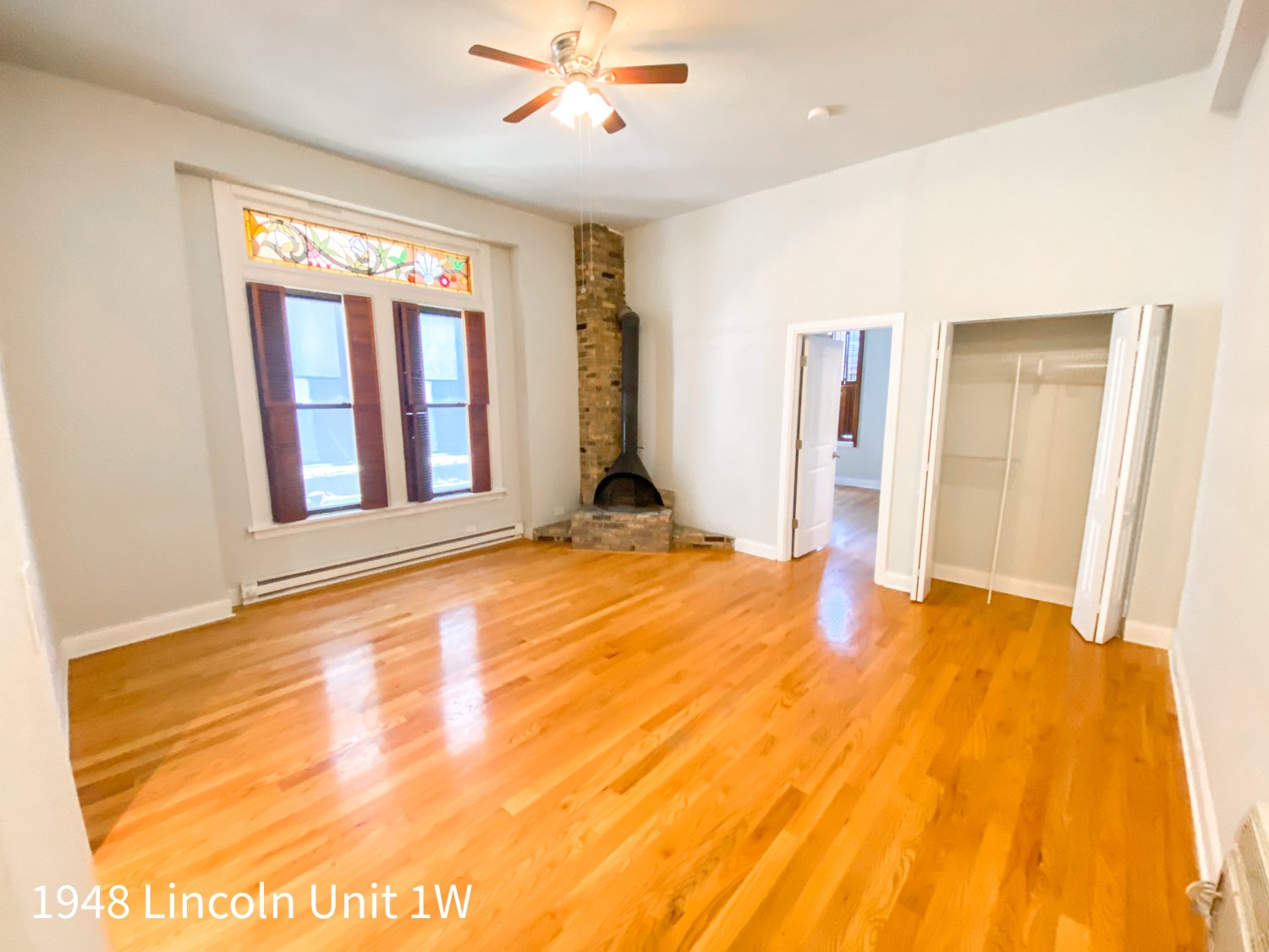 1948 N. Lincoln Ave. 1948 N. Lincoln Ave., Chicago, IL 60614 Old Town Triangle - Leasing by Cross Street