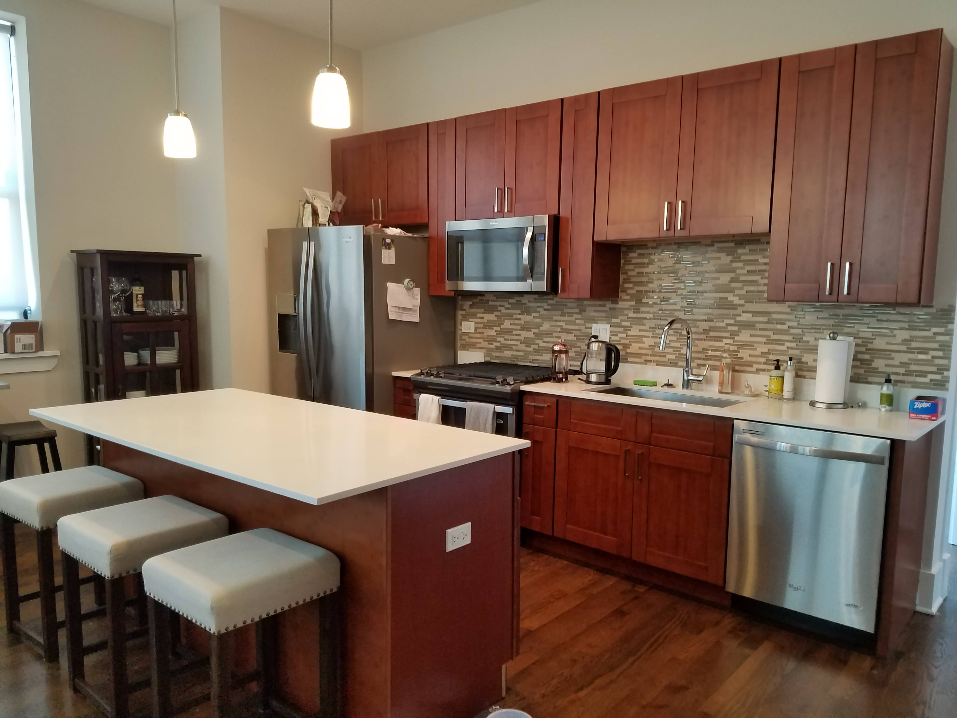 4601 N. Ravenswood Ave. 4601 N. Ravenswood Ave., Chicago, IL 60640 Ravenswood - Leasing by Cross Street