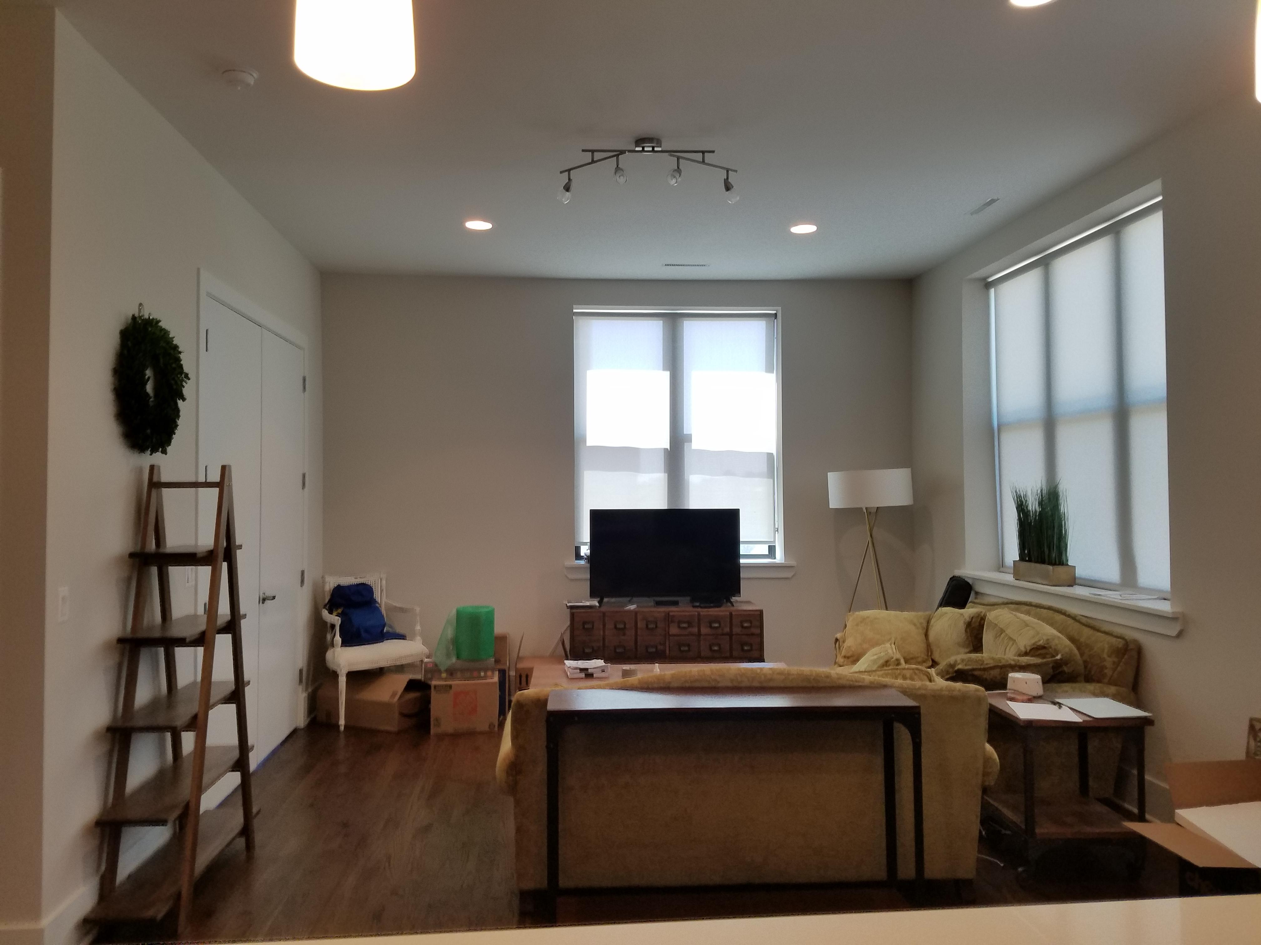 4601 N. Ravenswood Ave. 4601 N. Ravenswood Ave., Chicago, IL 60640 Ravenswood - Leasing by Cross Street