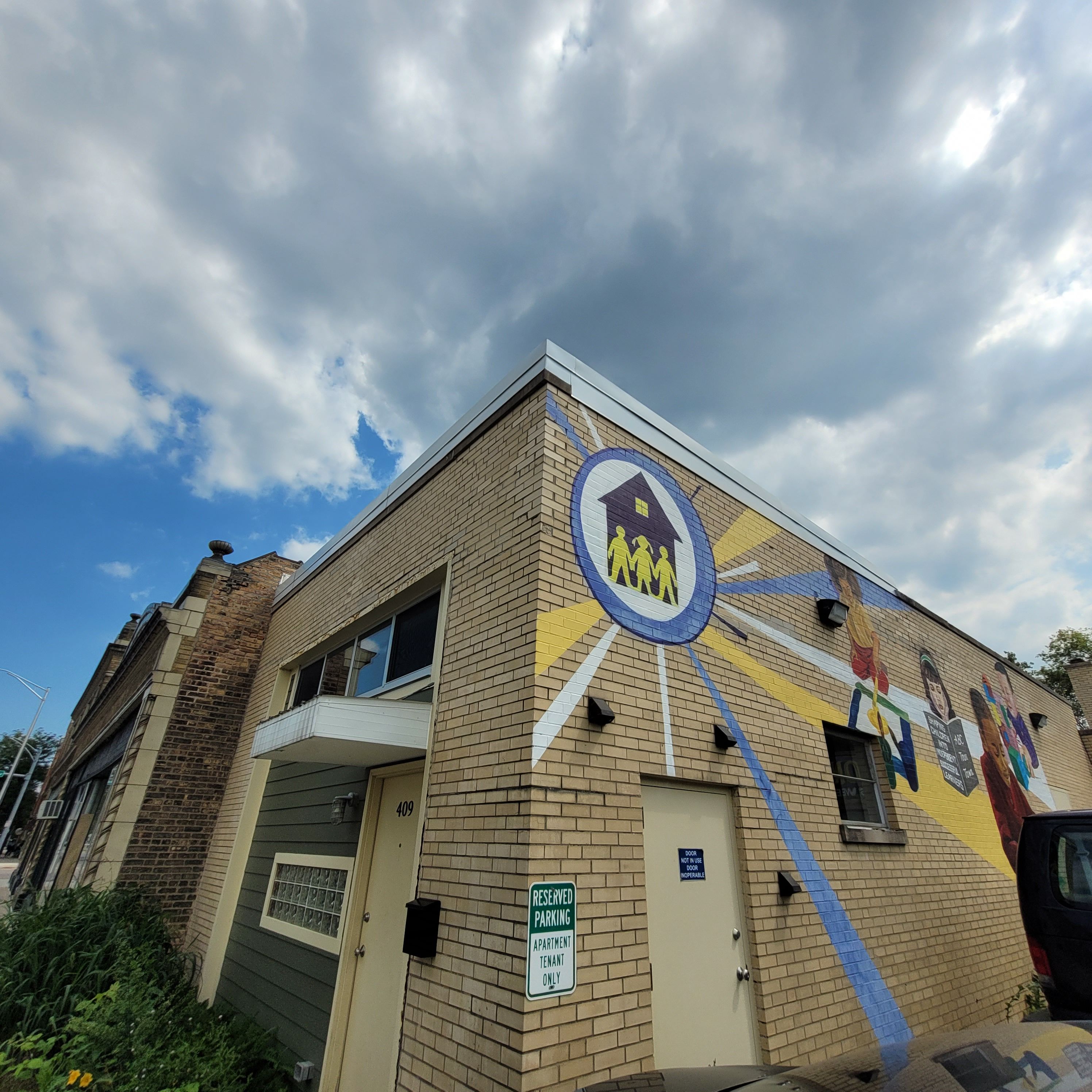 409-415 South Blvd. 409-415 South Blvd., Oak Park, IL 60302 - Leasing by Cross Street