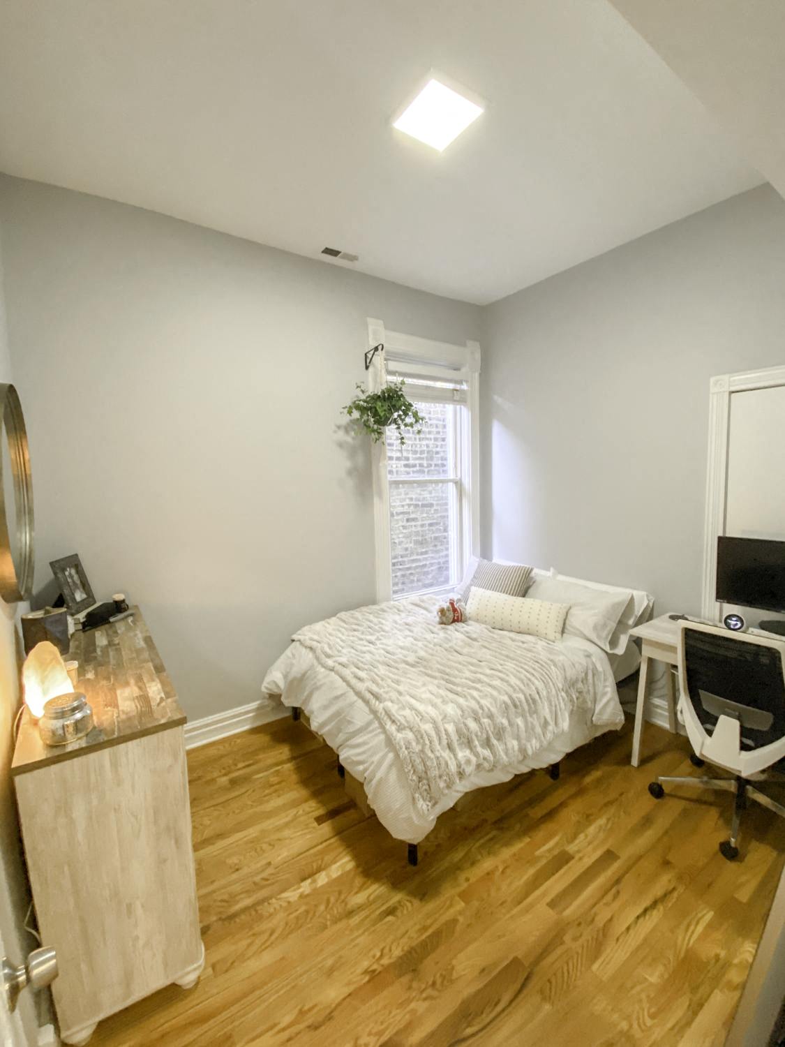 2023 N. Sheffield Ave. 2023 N. Sheffield Ave., Chicago, IL 60614 Lincoln Park - Leasing by Cross Street