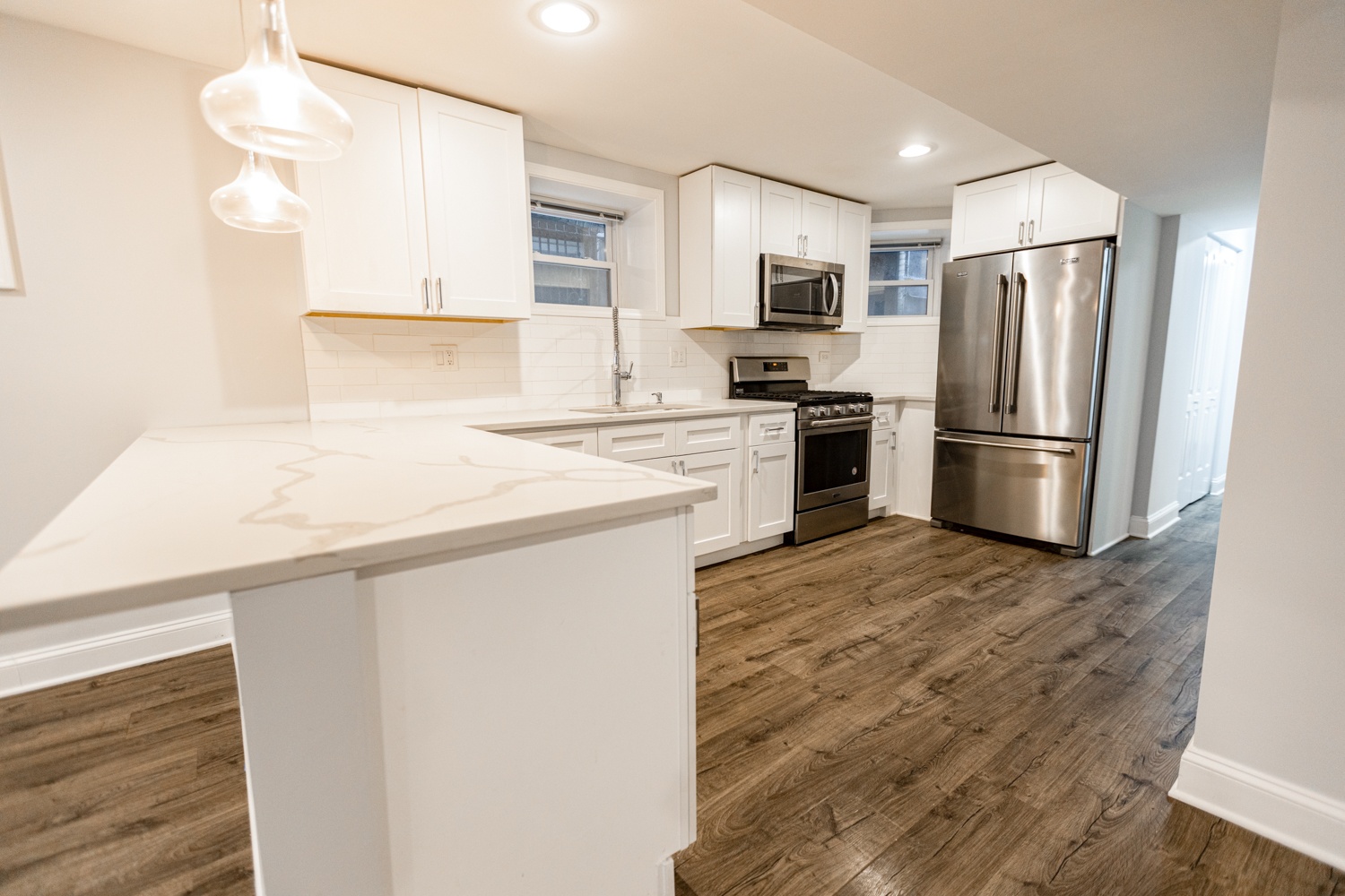 2127 N. Sheffield Ave. 2127 N. Sheffield Ave., Chicago, IL 60614 Lincoln Park - Leasing by Cross Street