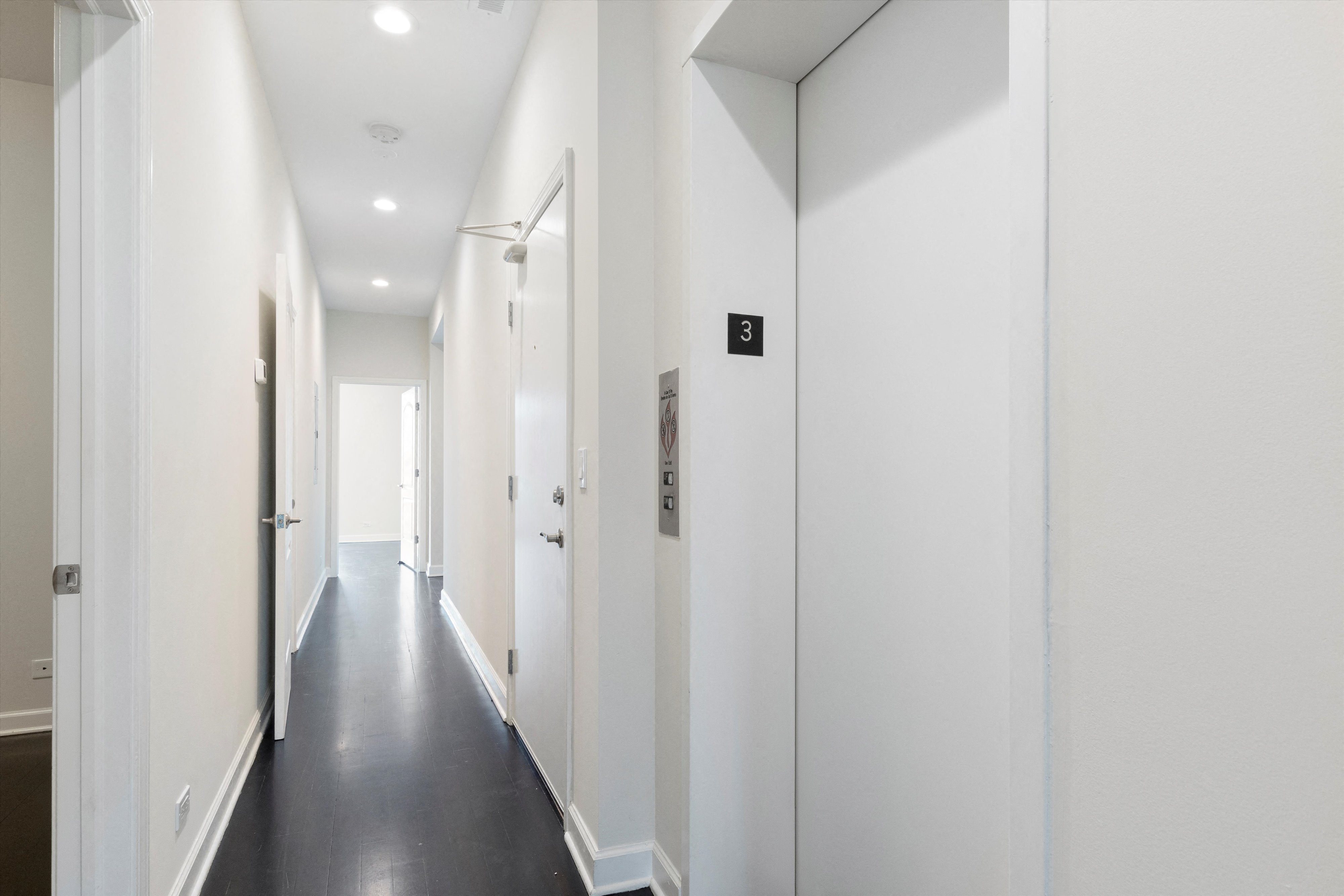1636-56 N. Bosworth Ave. 1636-56 N. Bosworth Ave., Chicago, IL 60642 Bucktown - Leasing by Cross Street