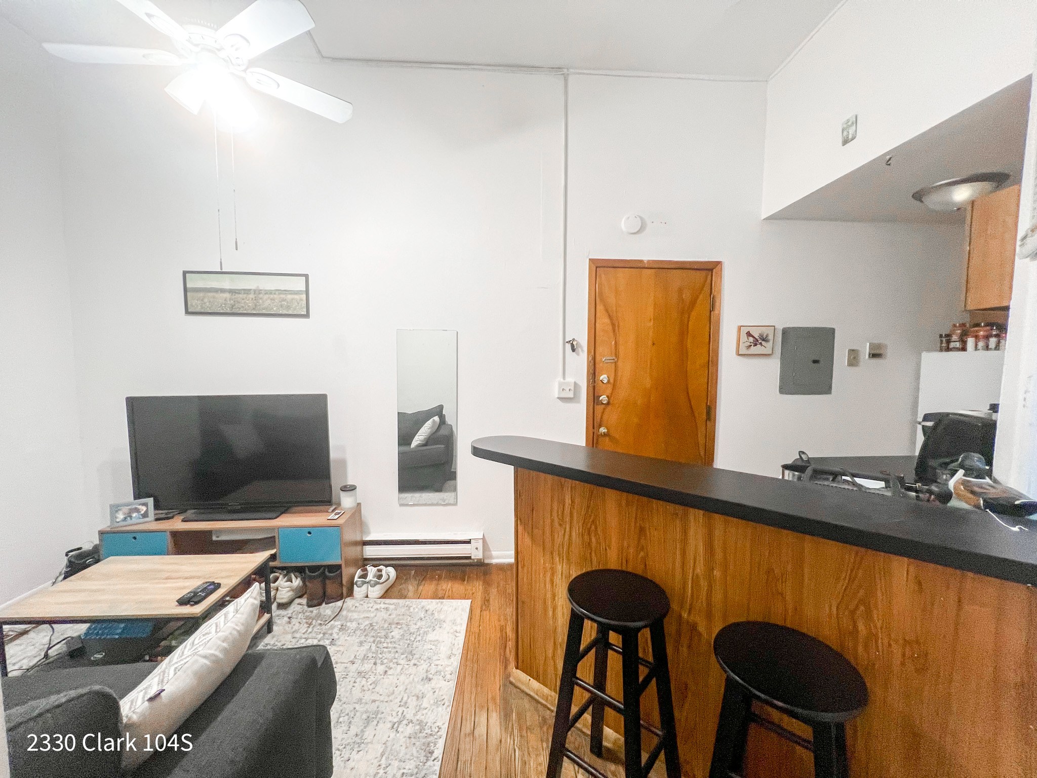 2330 N. Clark St. 2330 N. Clark St., Chicago, IL 60614 Lincoln Park - Leasing by Cross Street