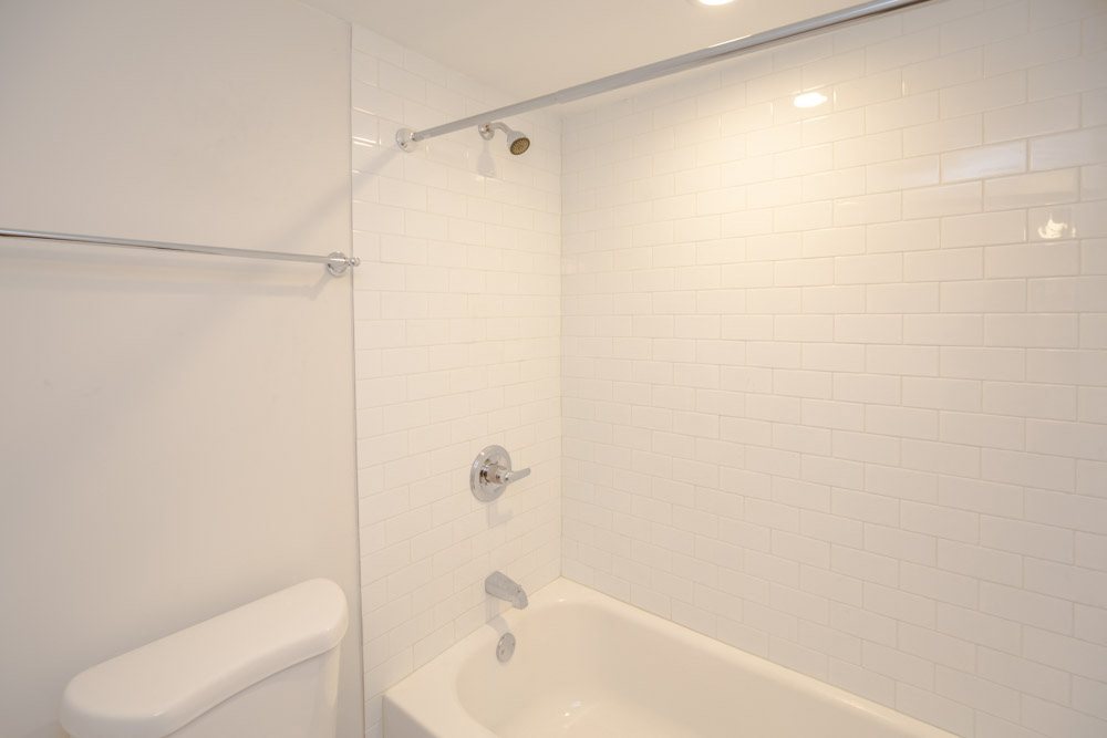 1150-56 W Cornelia / 3501-03 N Racine 1150-56 W Cornelia / 3501-03  N Racine, Chicago, IL 60657 Wrigleyville - Leasing by Cross Street