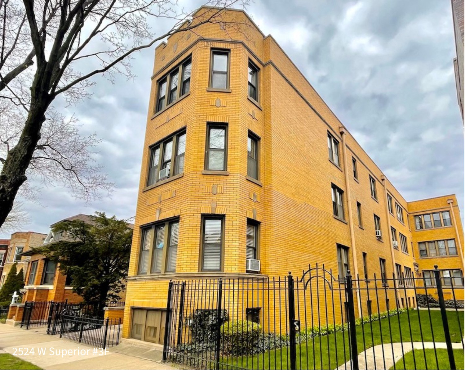 2522-24 W. Superior St. 2522-24 W. Superior St., Chicago, IL 60612 - Leasing by Cross Street