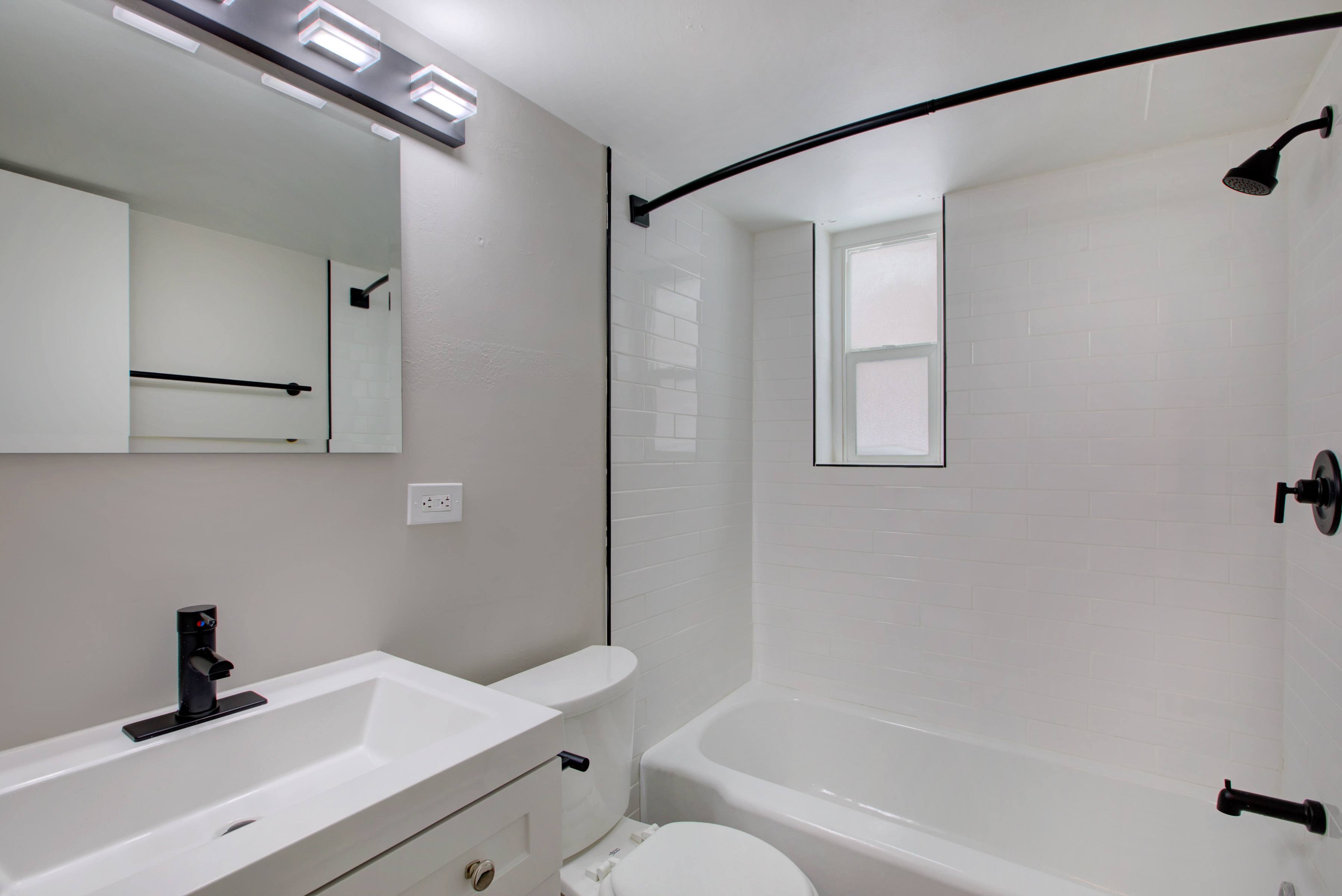 Pearl Street Flats 237-257 N. Pearl St., Denver, CO 80203