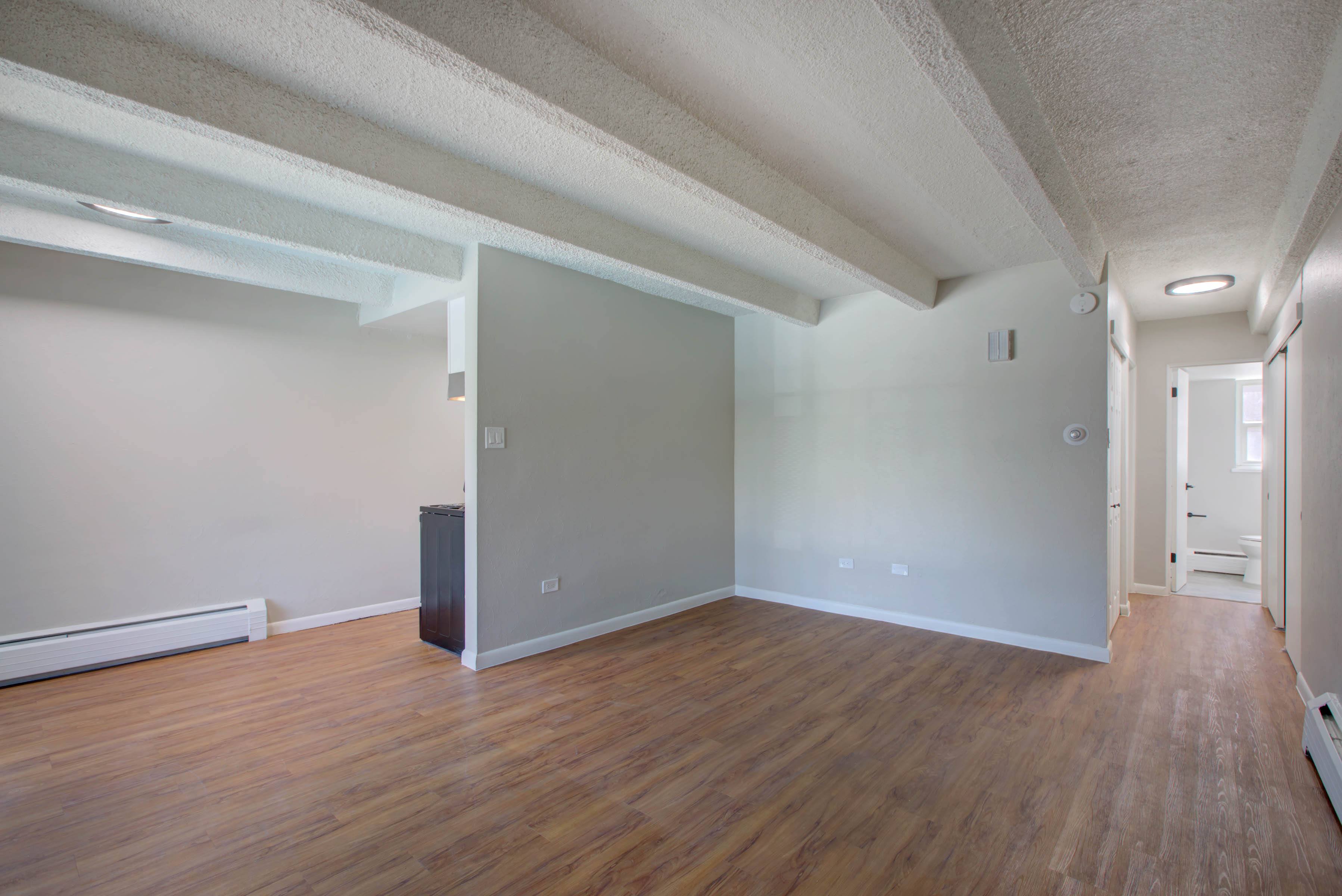 Pearl Street Flats 237-257 N. Pearl St., Denver, CO 80203 West Washington Park - Leasing by Cross Street