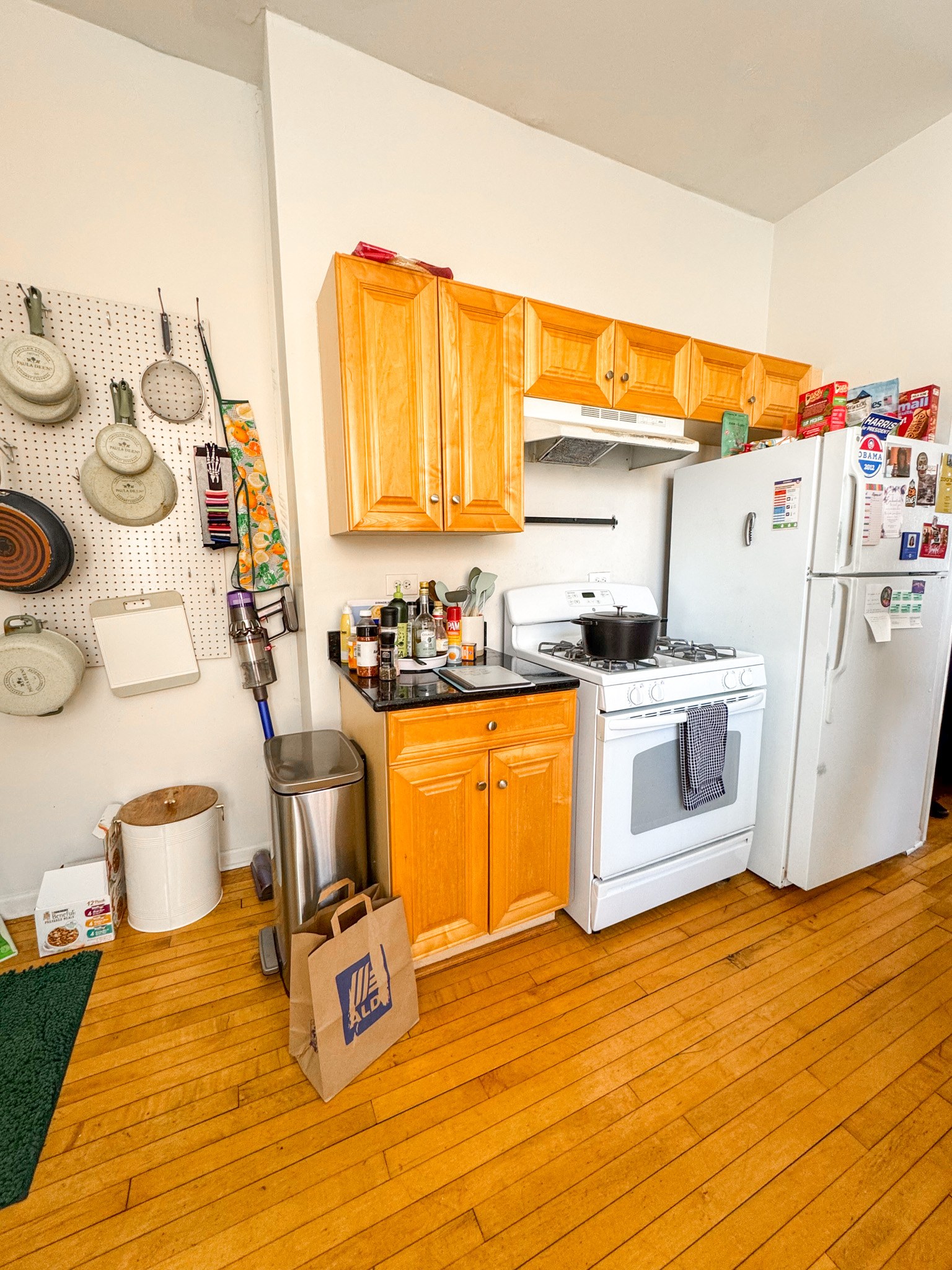 2610 W. Thomas St 2610 W. Thomas St, Chicago, IL 60622