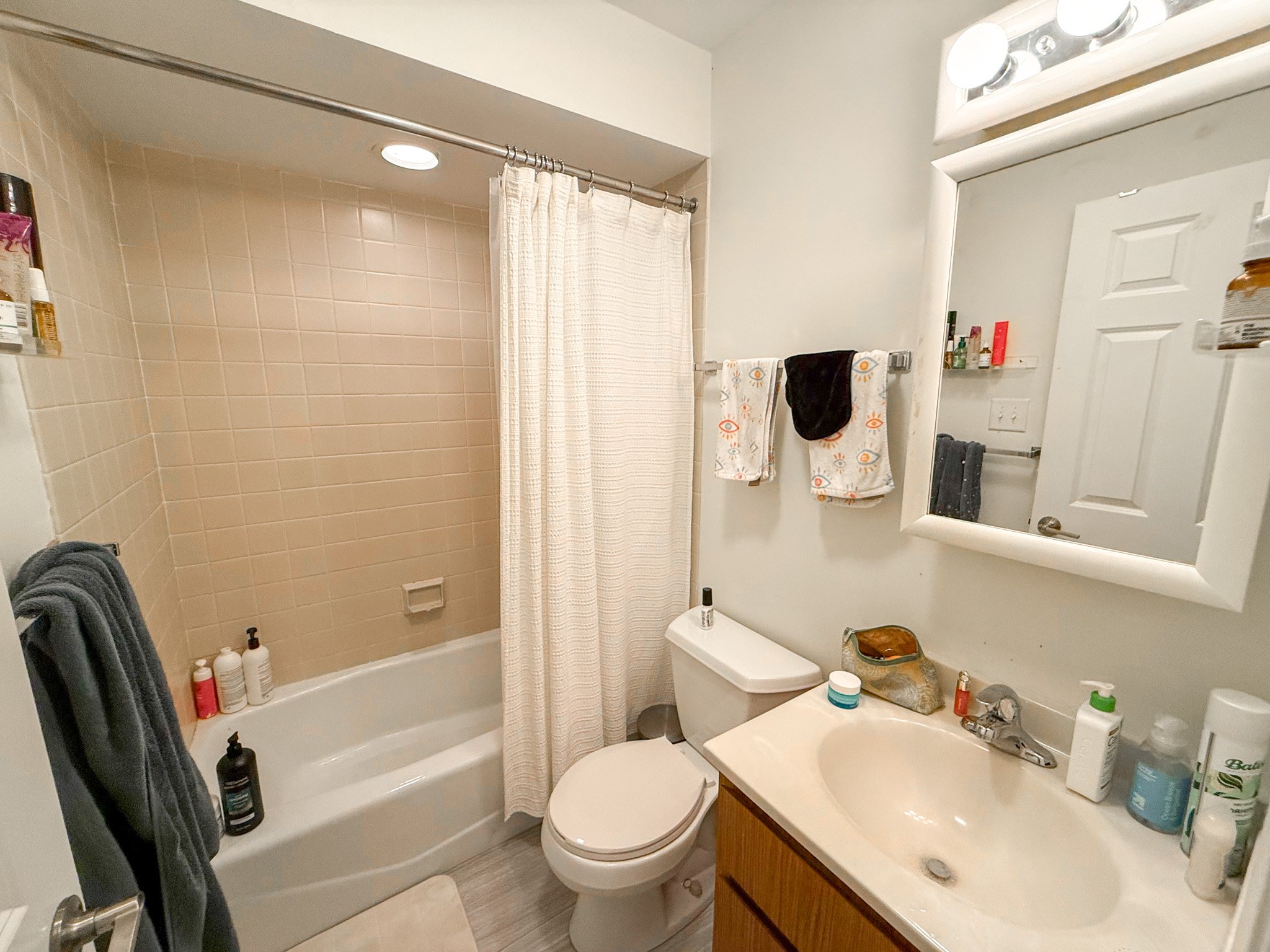 2609-15 N Hampden Court Chicago, IL 60614 2609-15 N Hampden Court, Chicago, IL 60614