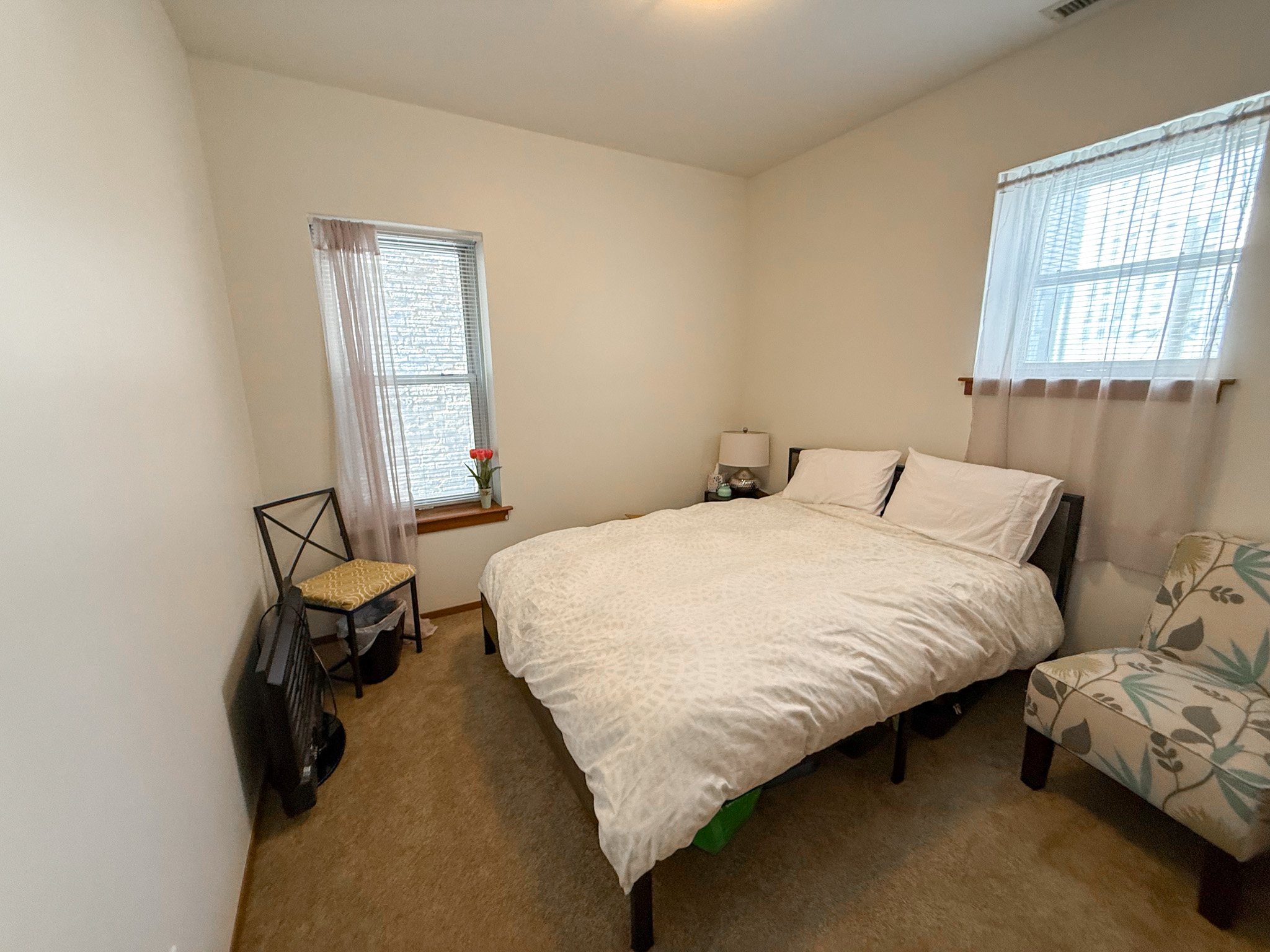 2609-15 N Hampden Court Chicago, IL 60614 2609-15 N Hampden Court, Chicago, IL 60614