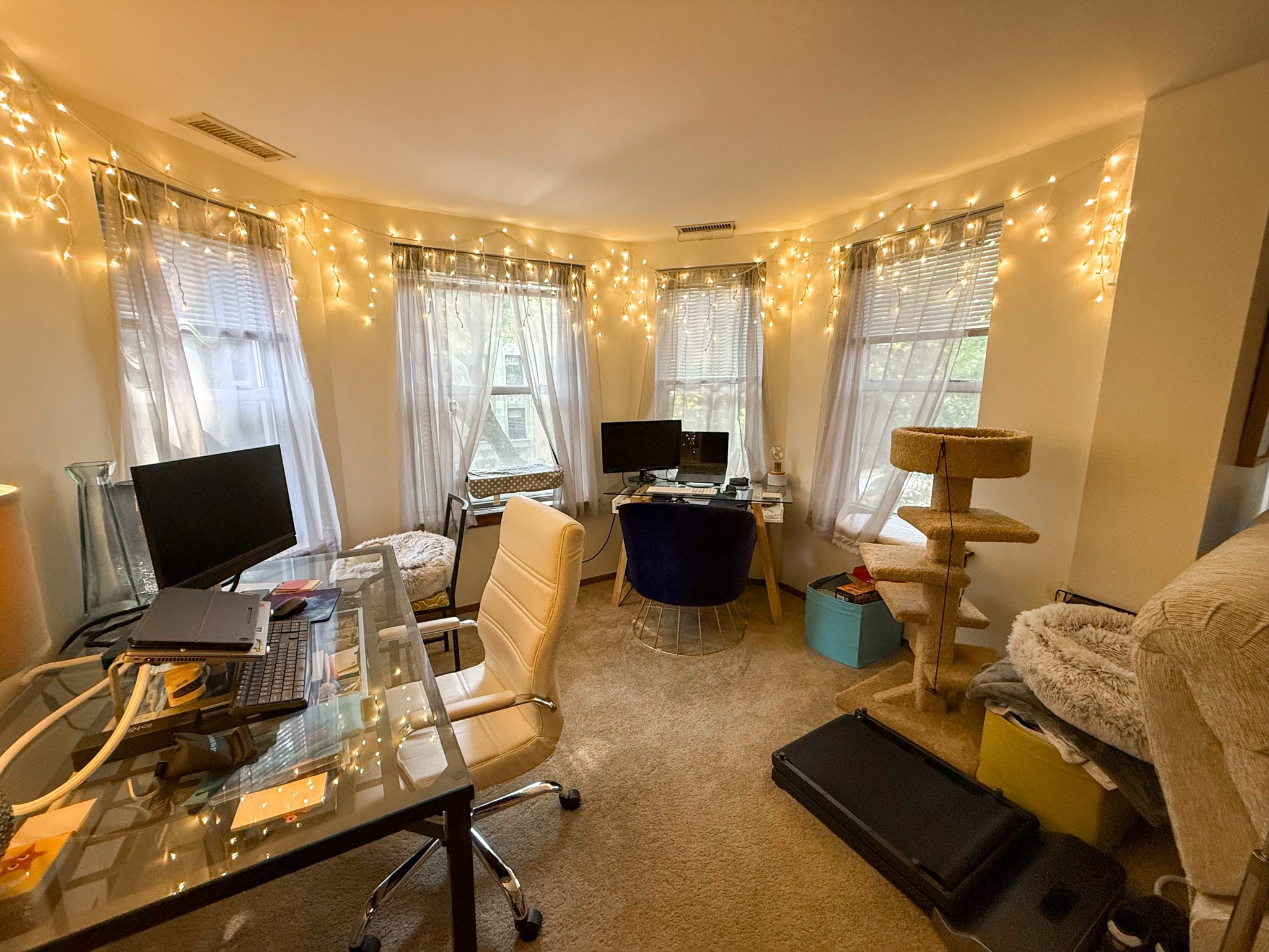 2609-15 N Hampden Court Chicago, IL 60614 2609-15 N Hampden Court, Chicago, IL 60614