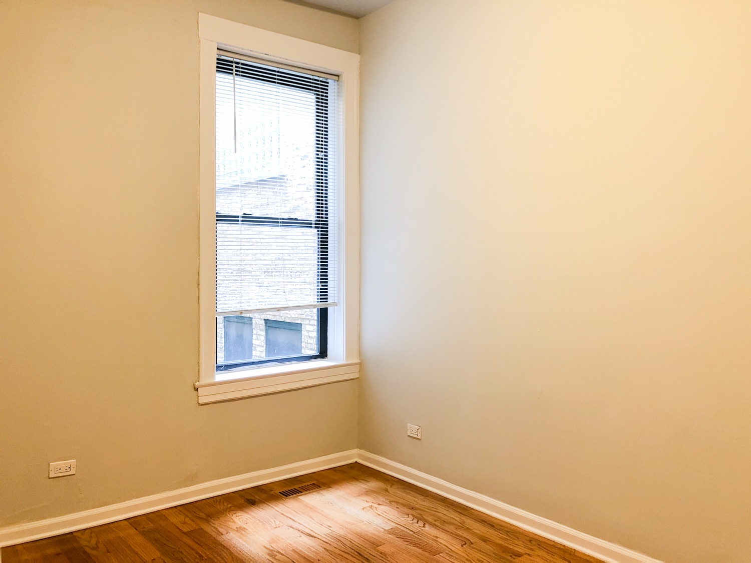 2706 W. Haddon Ave. 2706 W. Haddon Ave., Chicago, IL 60622 West Town - Leasing by Cross Street