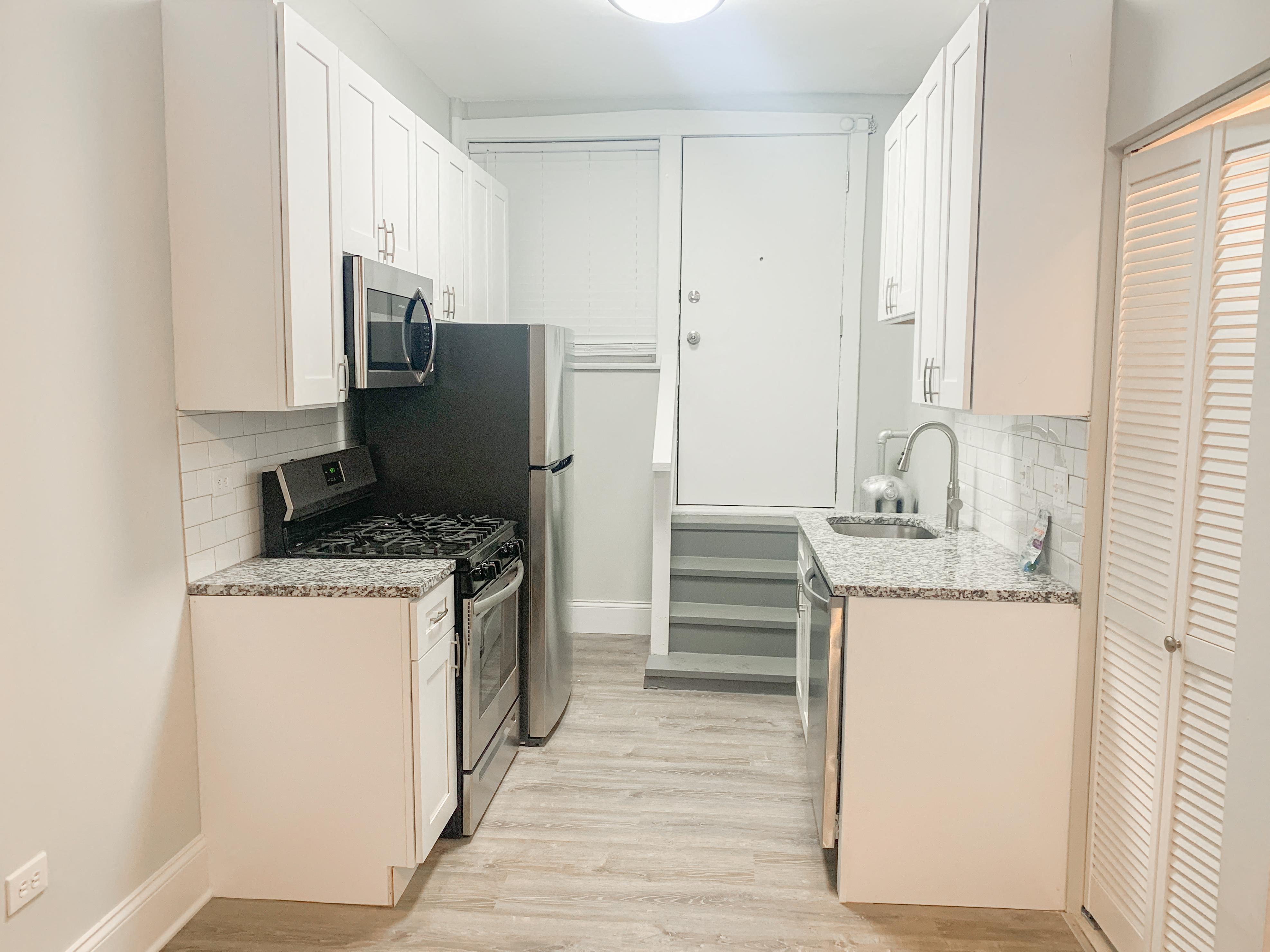 2804 - 2822 N. Cambridge Ave. 2804 - 2822 N. Cambridge Ave., Chicago, IL 60657 Lake View East - Leasing by Cross Street