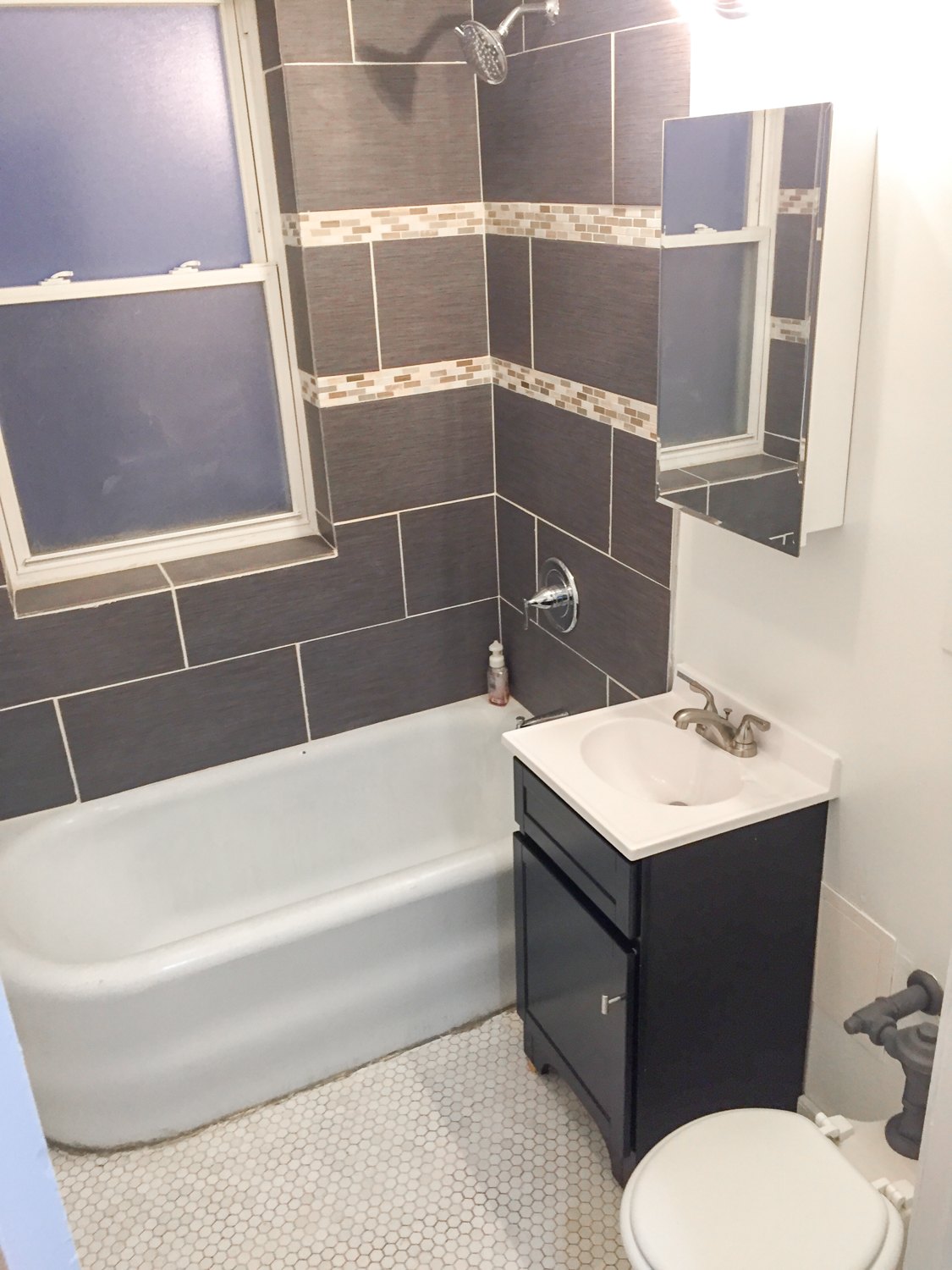 2804 - 2822 N. Cambridge Ave. 2804 - 2822 N. Cambridge Ave., Chicago, IL 60657 Lake View East - Leasing by Cross Street