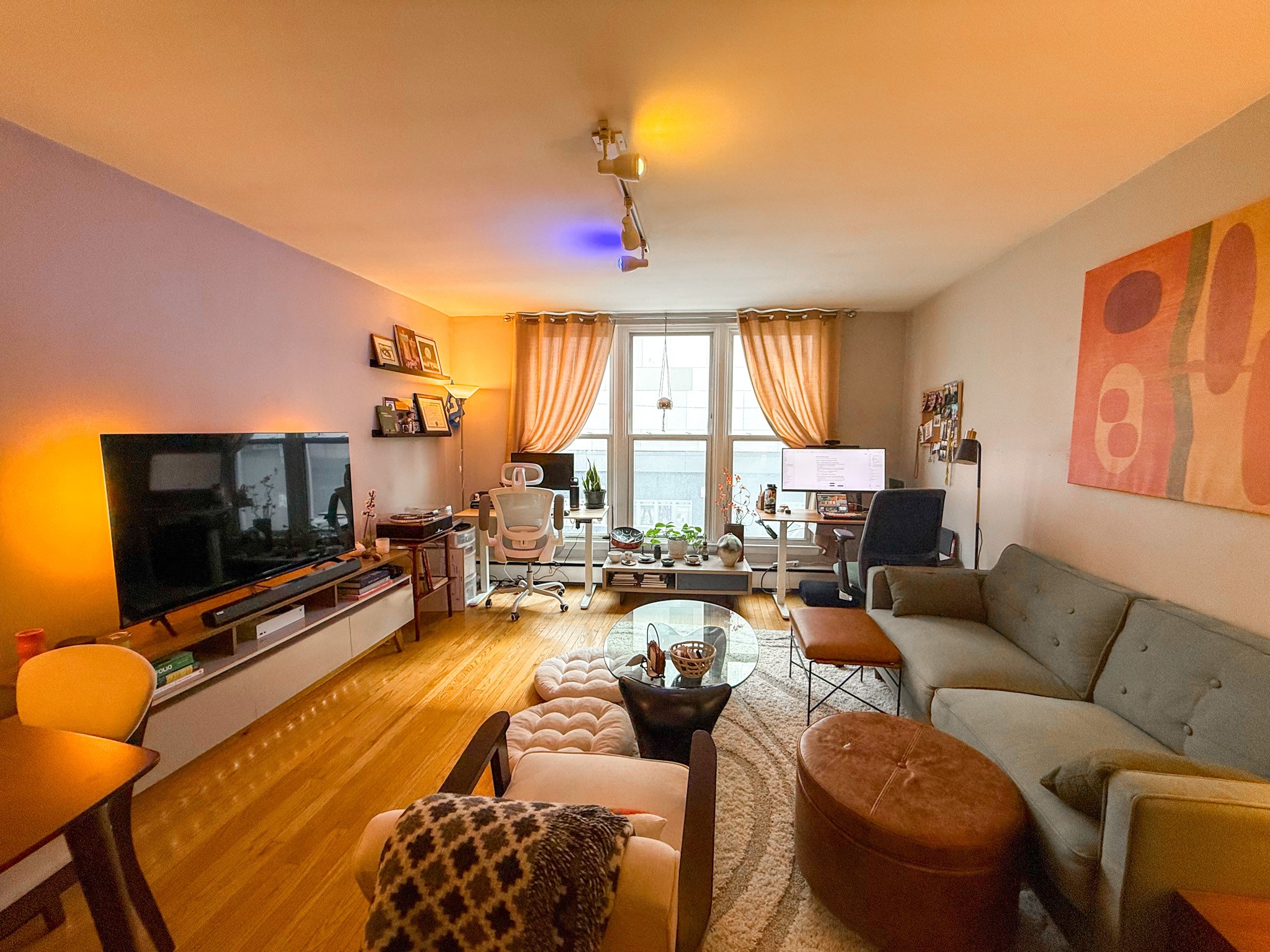 2827 N. Clark St. 2827 N. Clark St., Chicago, IL 60657 Lake View - Leasing by Cross Street