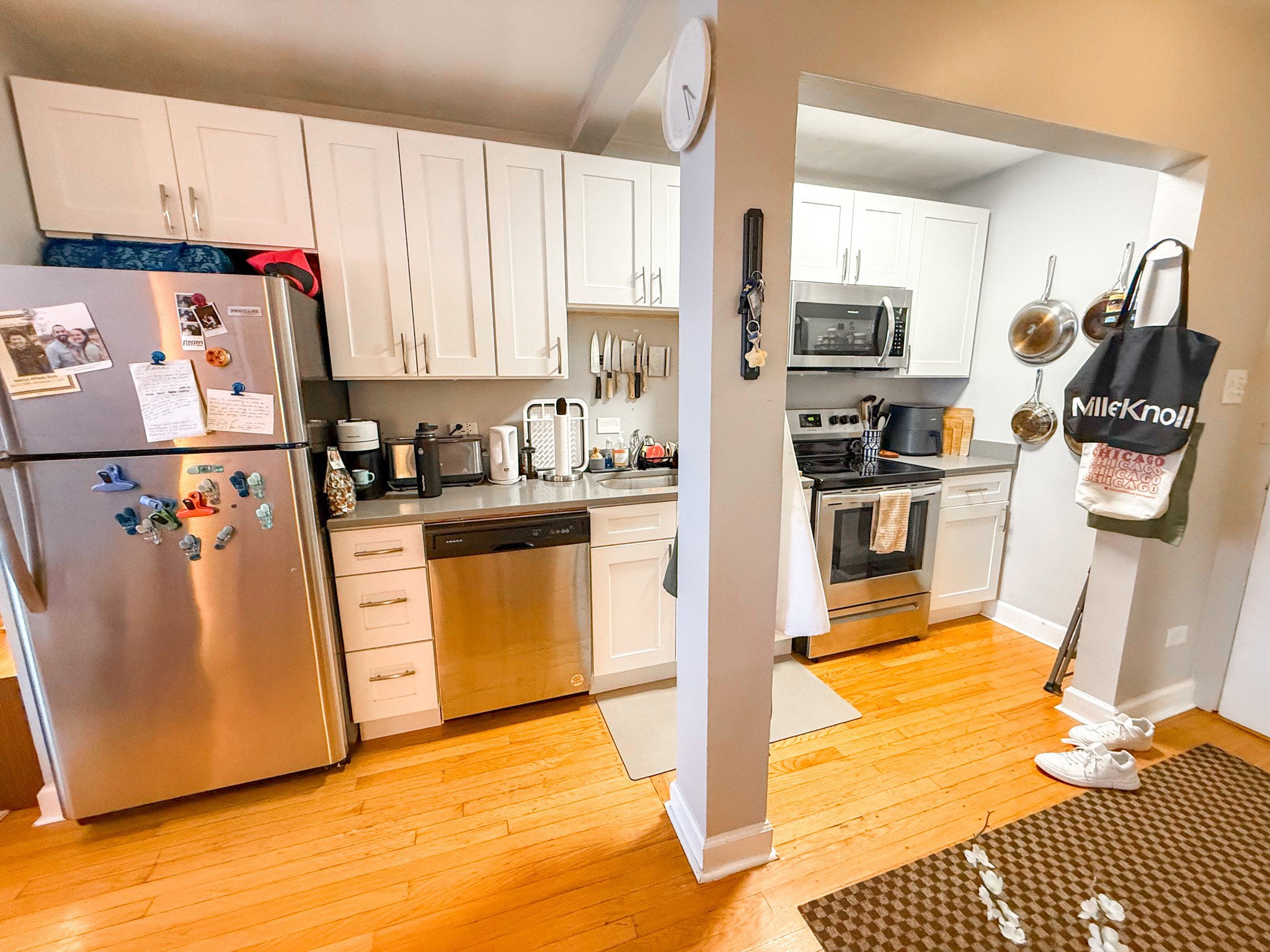 2827 N. Clark St. 2827 N. Clark St., Chicago, IL 60657 Lake View - Leasing by Cross Street