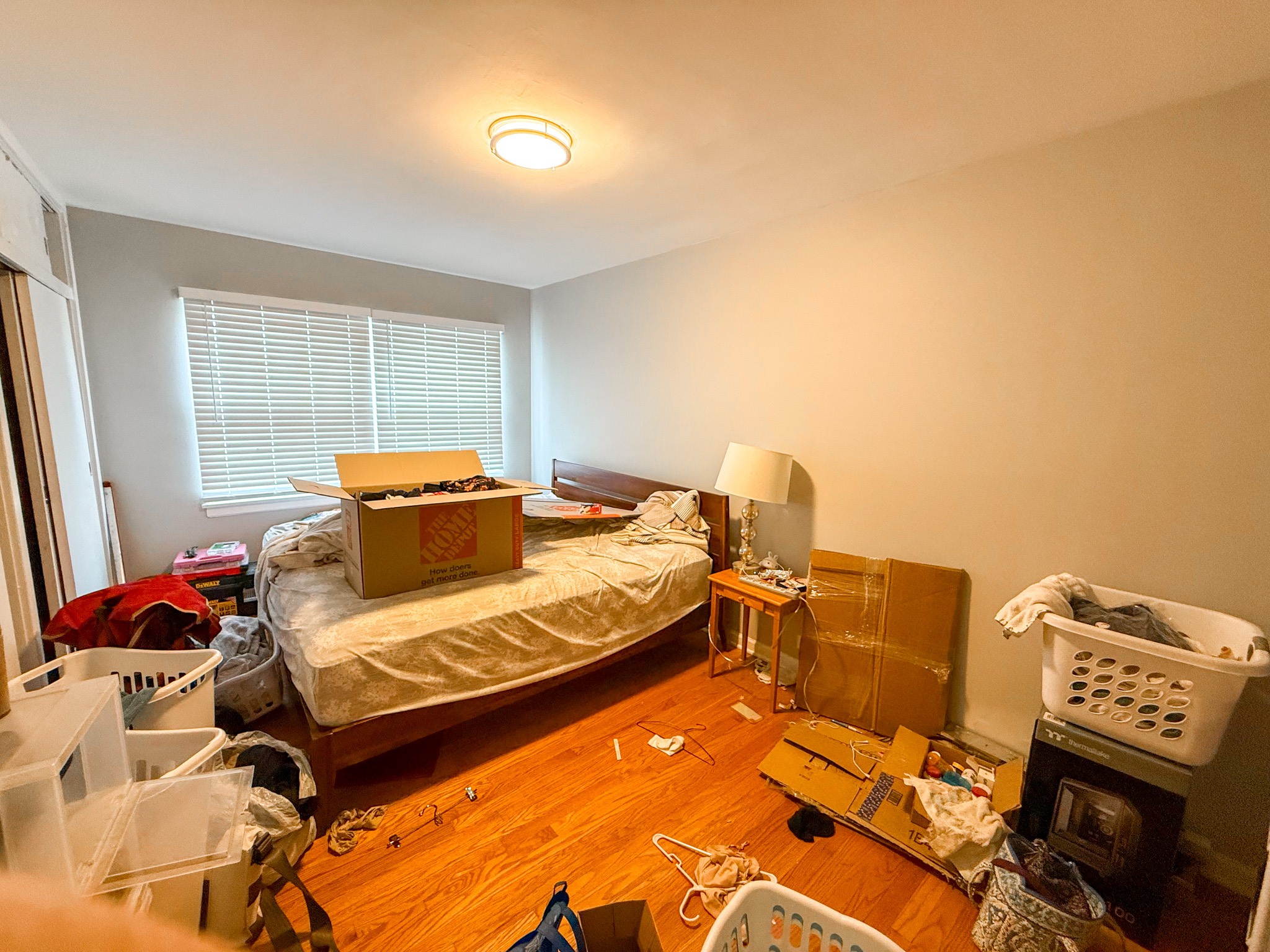2831 N Clark 2831 N. Clark St., Chicago, IL 60657 Lake View - Leasing by Cross Street