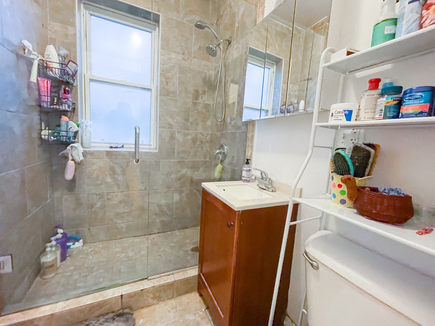 3001-07 N. Spaulding Ave./ 3242-48 W. Wellington Ave. 3001 N. Spaulding Ave., Chicago, IL 60618 Avondale - Leasing by Cross Street