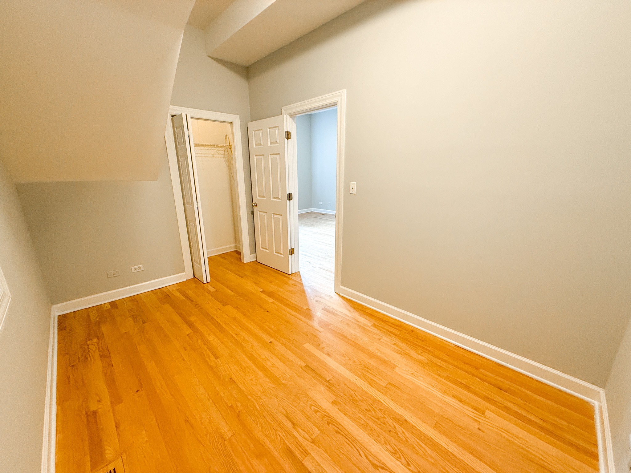 3716 N. Greenview Ave 3716 N. Greenview Ave, Chicago, IL 60613