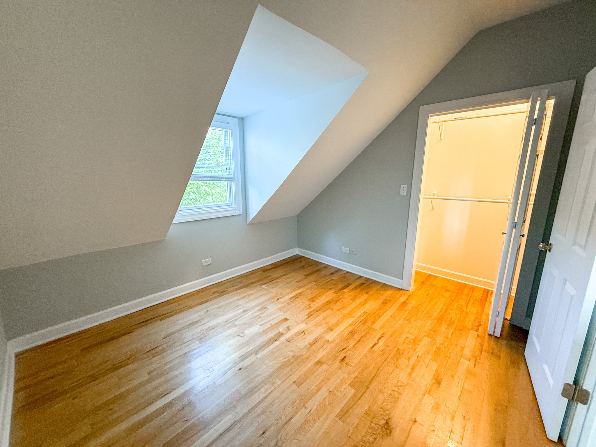 3716 N. Greenview Ave 3716 N. Greenview Ave, Chicago, IL 60613