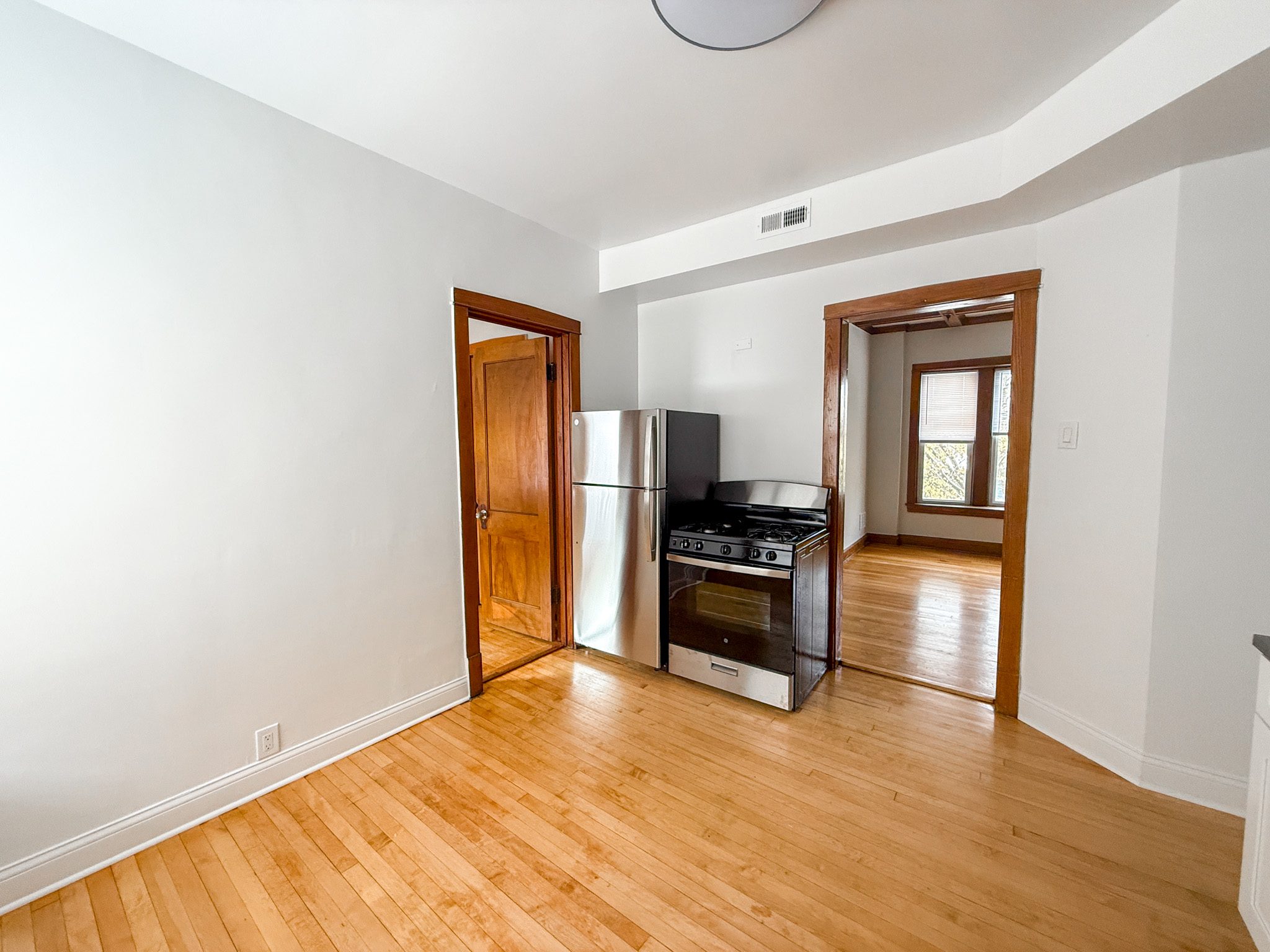 3749-53 N. Hoyne Ave. 3749 N. Hoyne Ave., Chicago, IL 60618