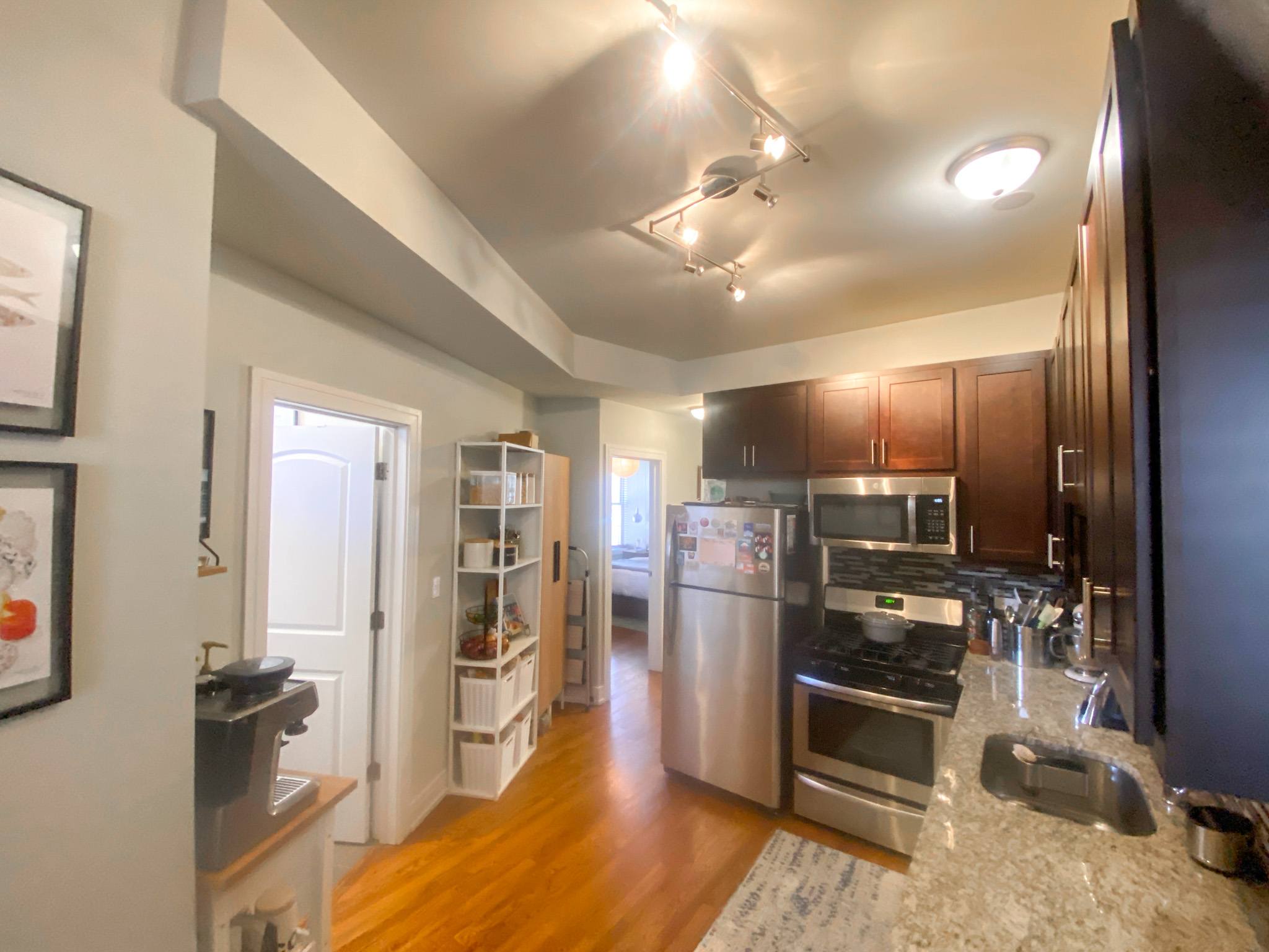 2156 W. Grace St. / 3805-07 N. Leavitt St. 2156 W. Grace St., Chicago, IL 60618 North Center - Leasing by Cross Street