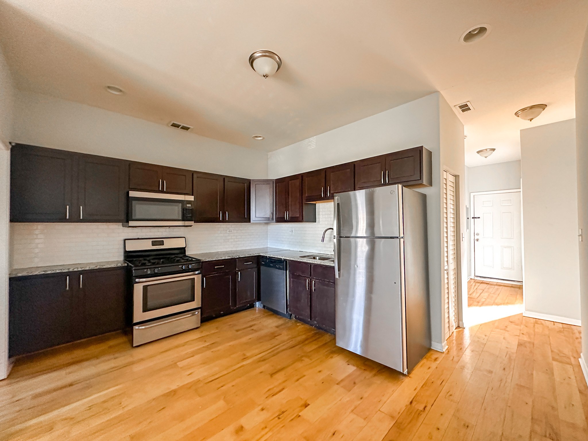 1364-66 N. Hamlin Ave. / 3807-11 W. Hirsch St. 1364-66 N. Hamlin Ave., Chicago, IL 60651