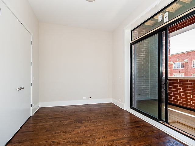 4601 N. Ravenswood Ave. 4601 N. Ravenswood Ave., Chicago, IL 60640 Ravenswood - Leasing by Cross Street