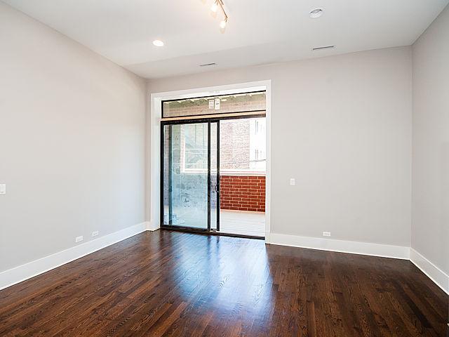 4601 N. Ravenswood Ave. 4601 N. Ravenswood Ave., Chicago, IL 60640 Ravenswood - Leasing by Cross Street