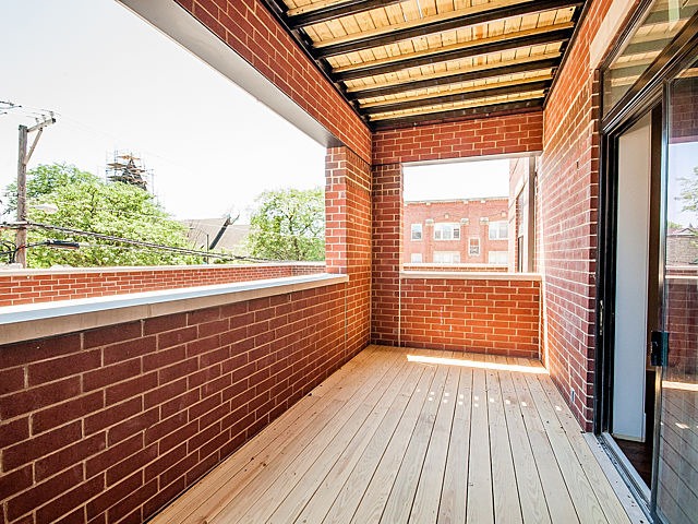 4601 N. Ravenswood Ave. 4601 N. Ravenswood Ave., Chicago, IL 60640 Ravenswood - Leasing by Cross Street