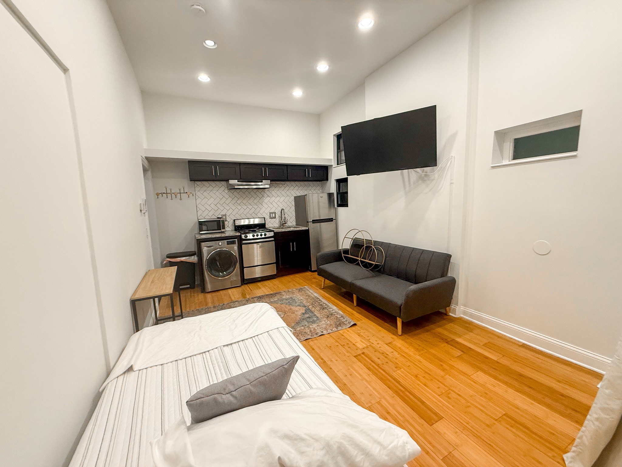 53 W. Burton Pl. 53 W. Burton Pl., Chicago, IL 60610