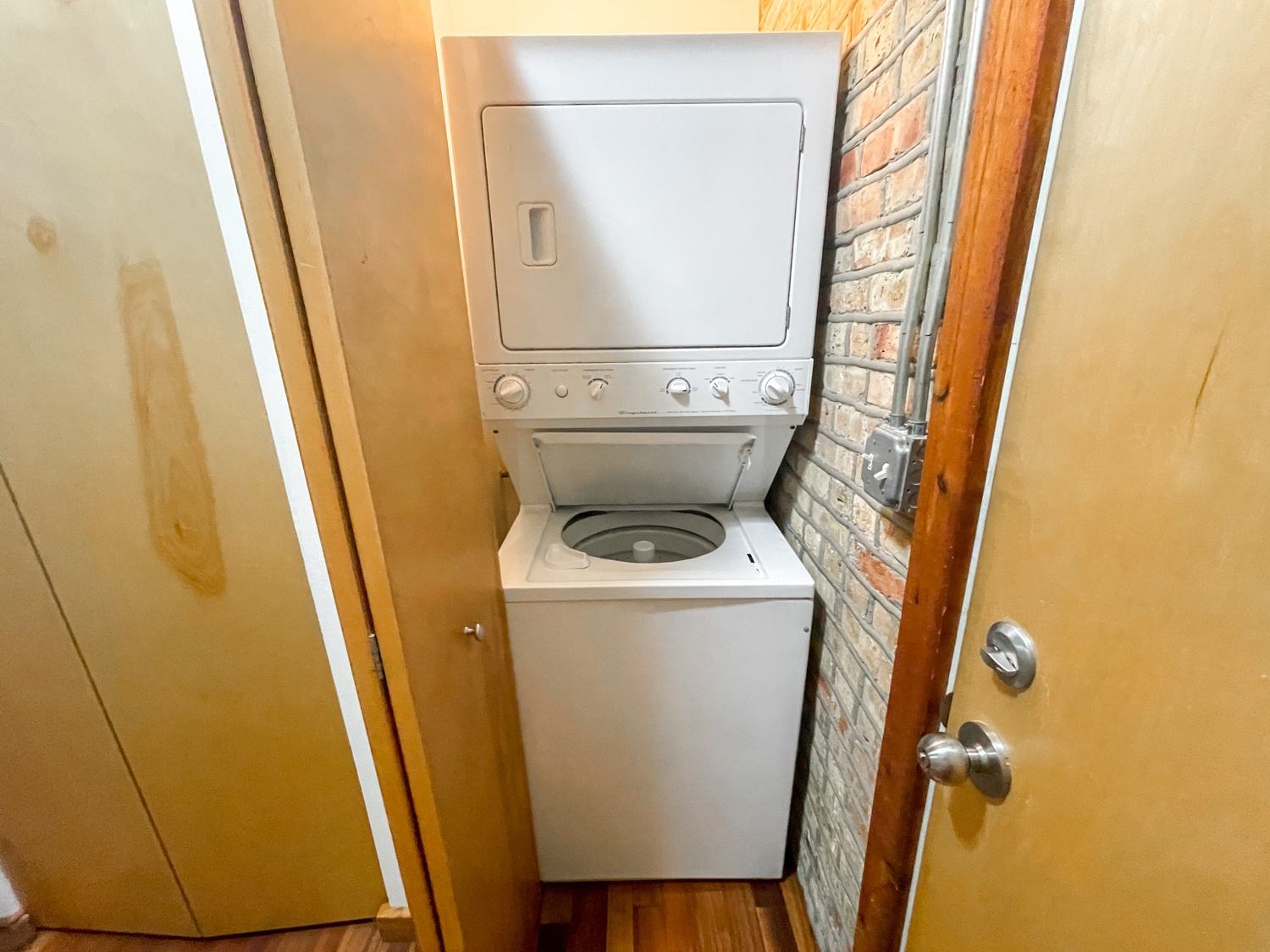 619-21 Brummel St. 619 Brummel St., Evanston, IL 60202