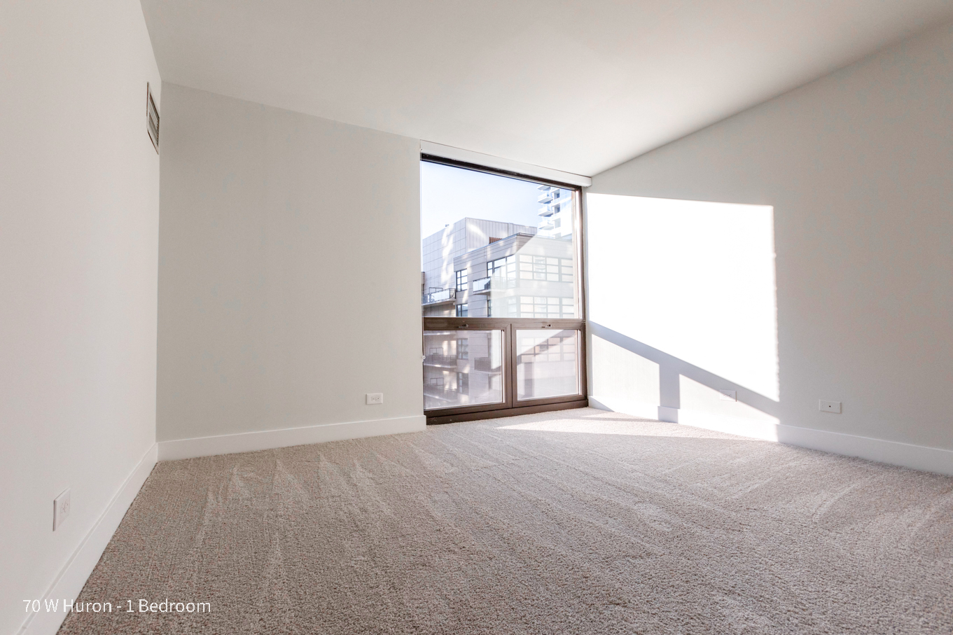 70 W. Huron St. Condos 70 W. Huron St., Chicago, IL 60654