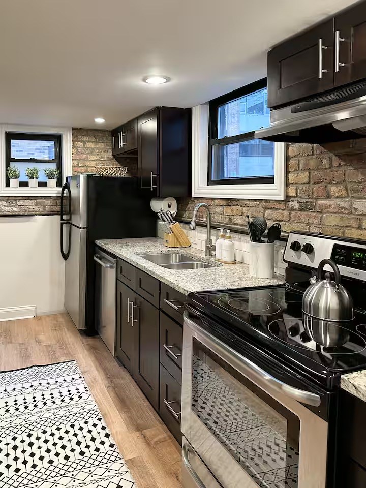 53 W. Burton Pl. 53 W. Burton Pl., Chicago, IL 60610 - Leasing by Cross Street