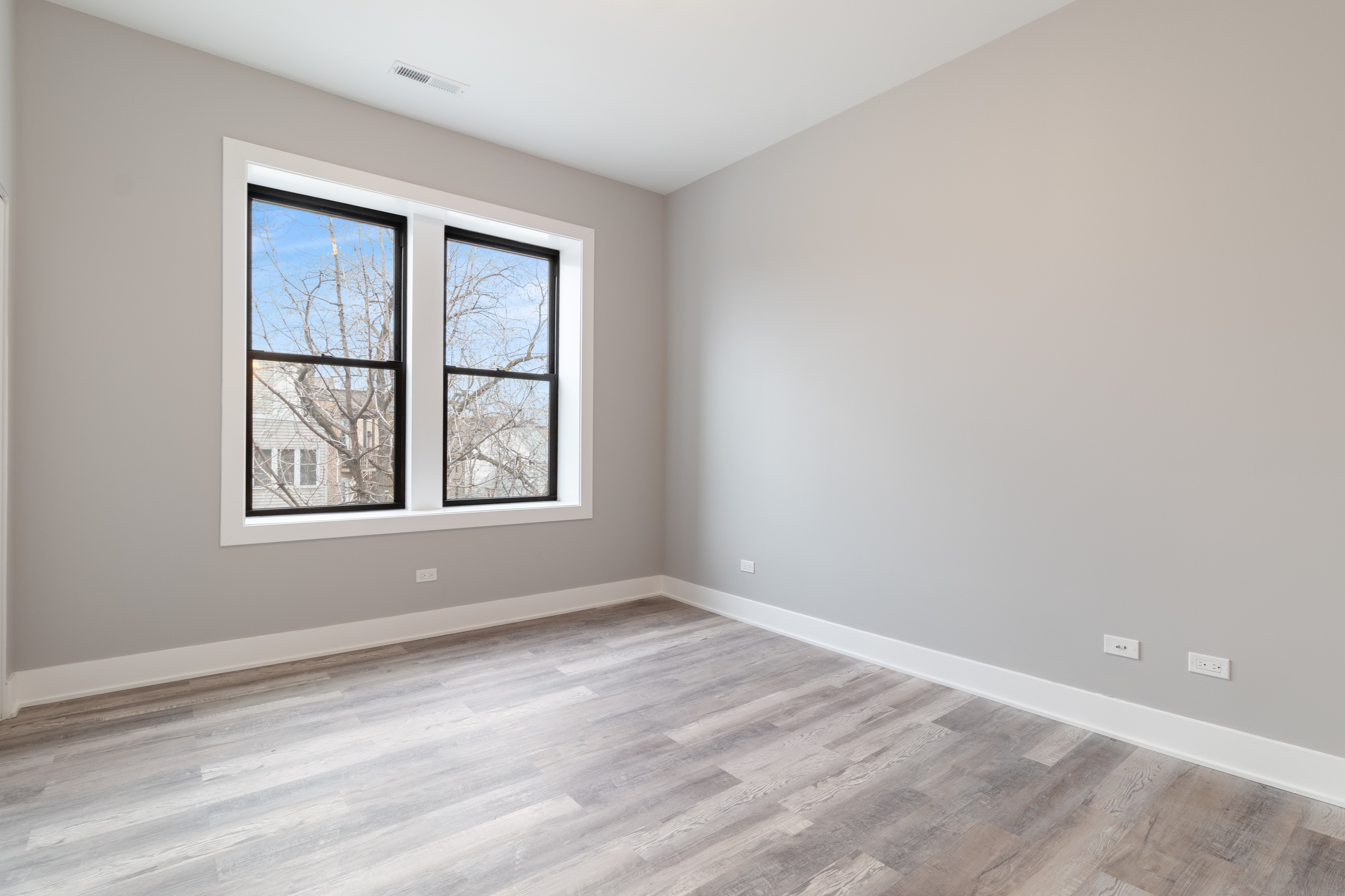 857 N Hoyne 857-59 N Hoyne, Chicago, IL 60622 Ukrainian Village - Leasing by Cross Street