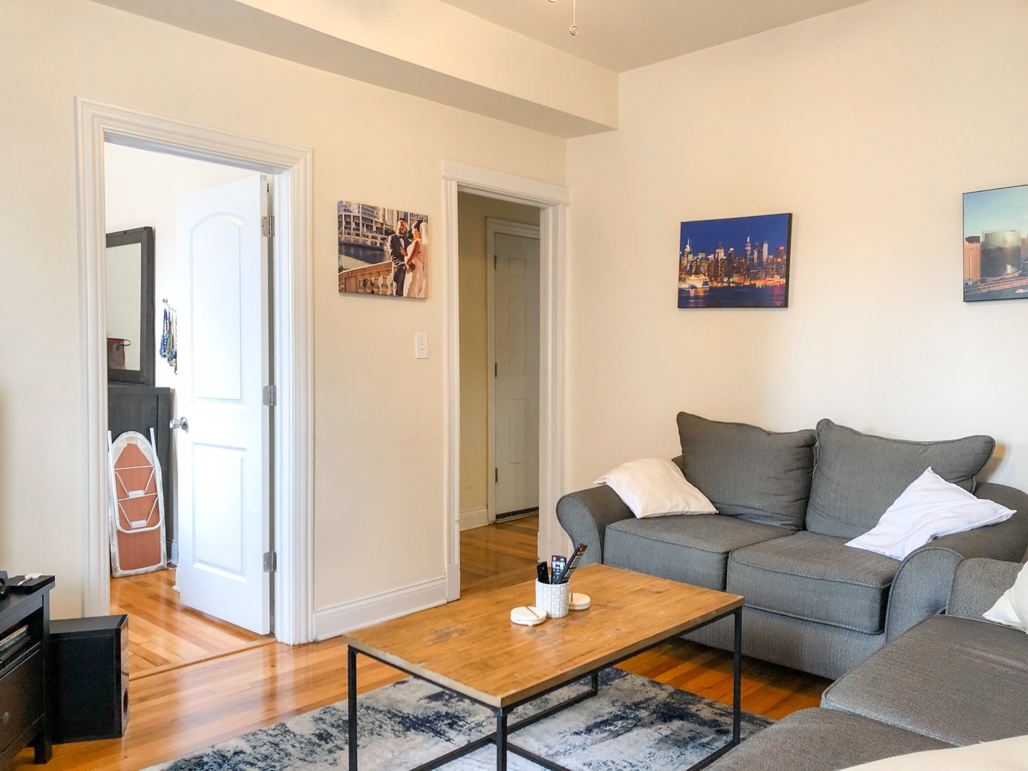 2656-58 W. Iowa St./907 N. Washtenaw Ave. 2656-58 W. Iowa St., Chicago, IL 60622 West Town - Leasing by Cross Street