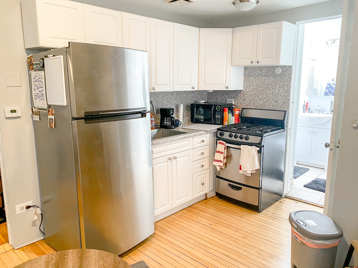959 W. Webster 959 W. Webster, Chicago, IL 60614 - Leasing by Cross Street