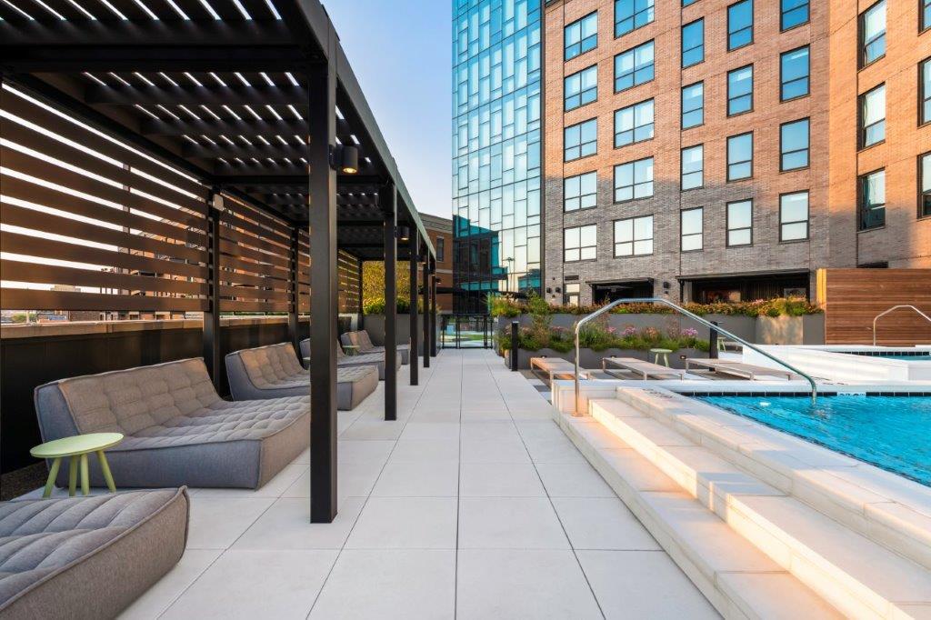 Lofts at Avenir 1040 W Huron, Chicago, IL 60642 - Leasing by Cross Street