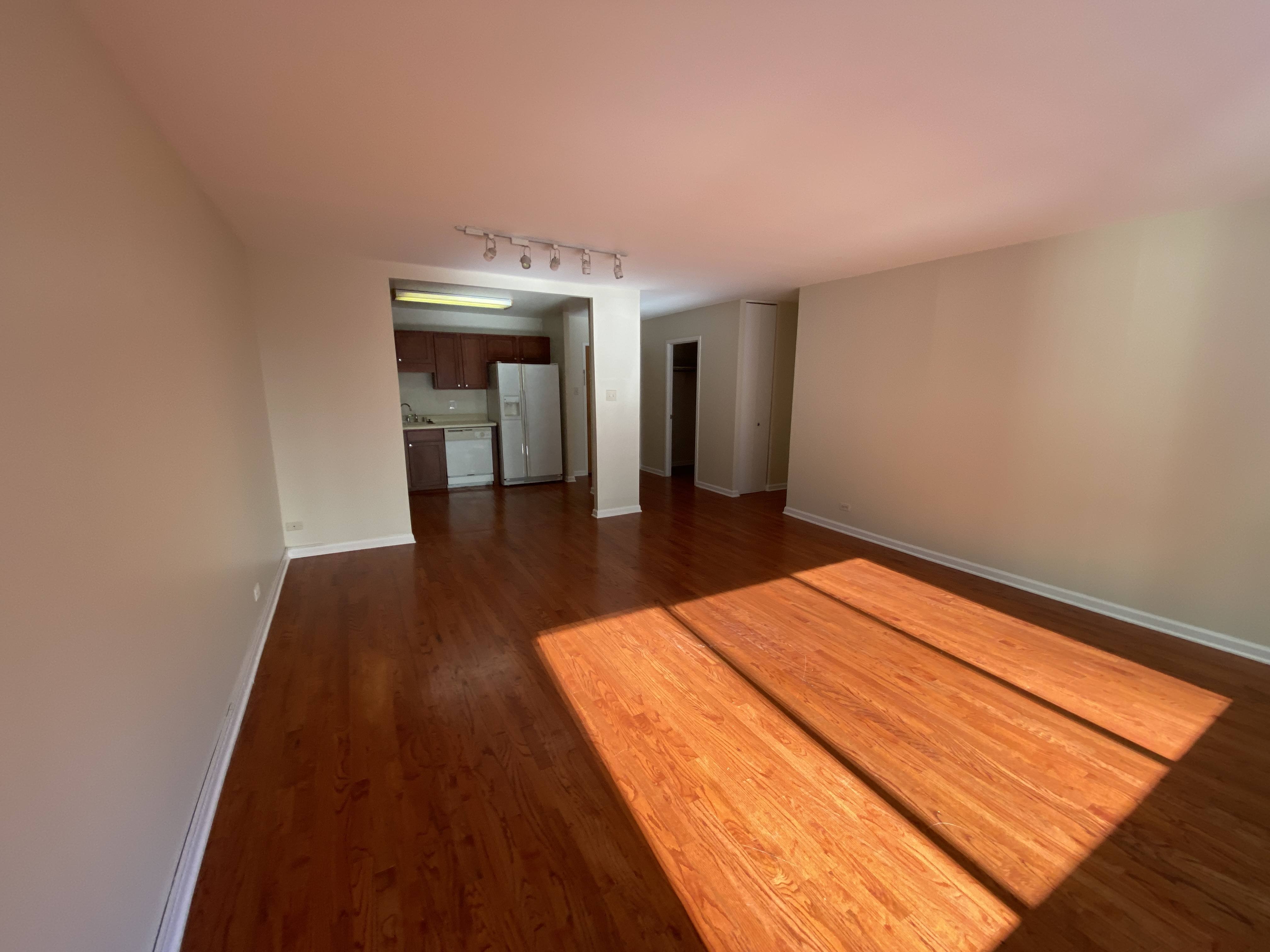 211 E. Ohio St. Condos 211 E. Ohio St., Chicago, IL 60611 Streeterville - Leasing by Cross Street