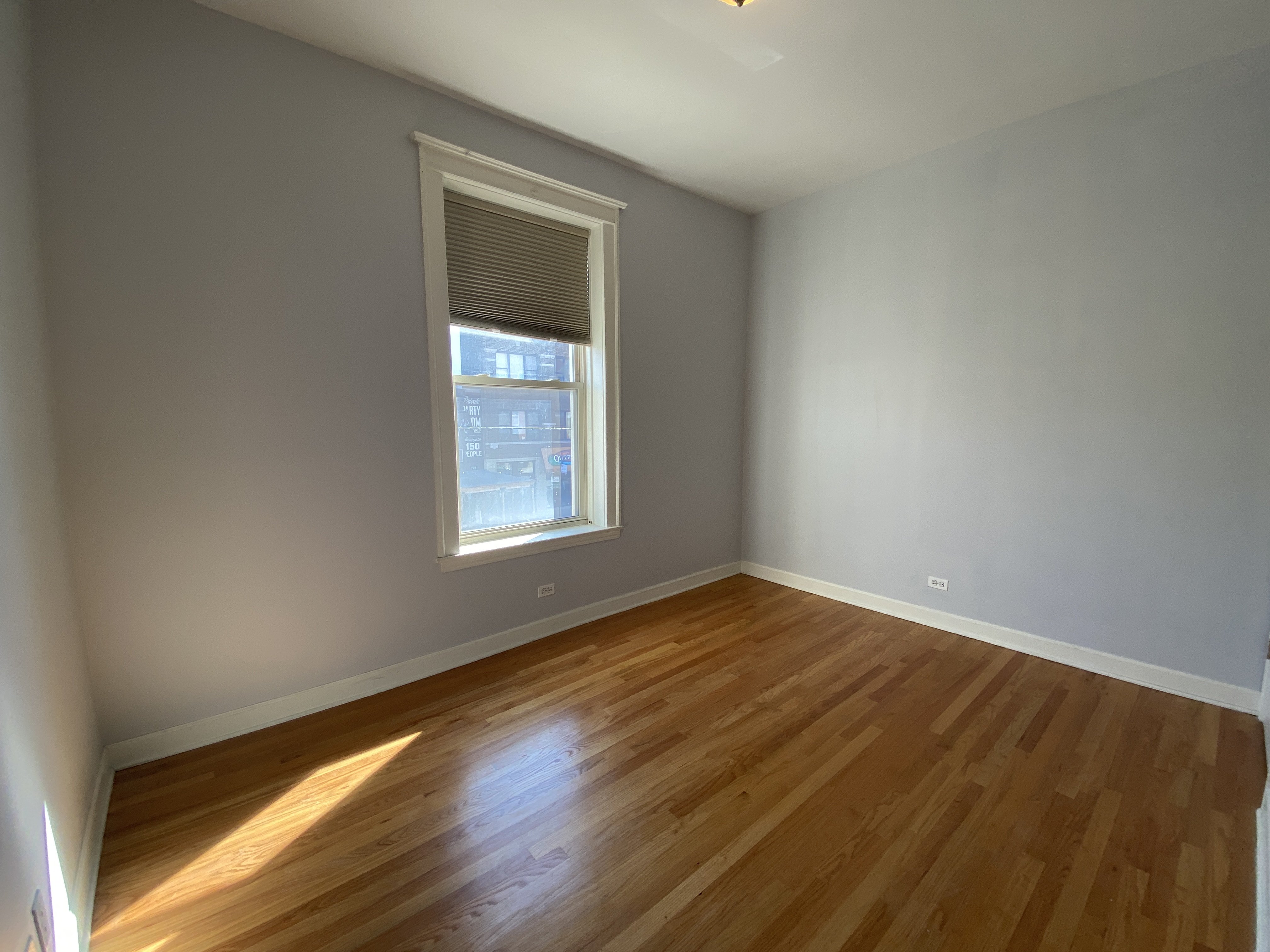 3552-54 N. Southport Ave. 3552-54 N. Southport Ave., Chicago, IL 60657 - Leasing by Cross Street