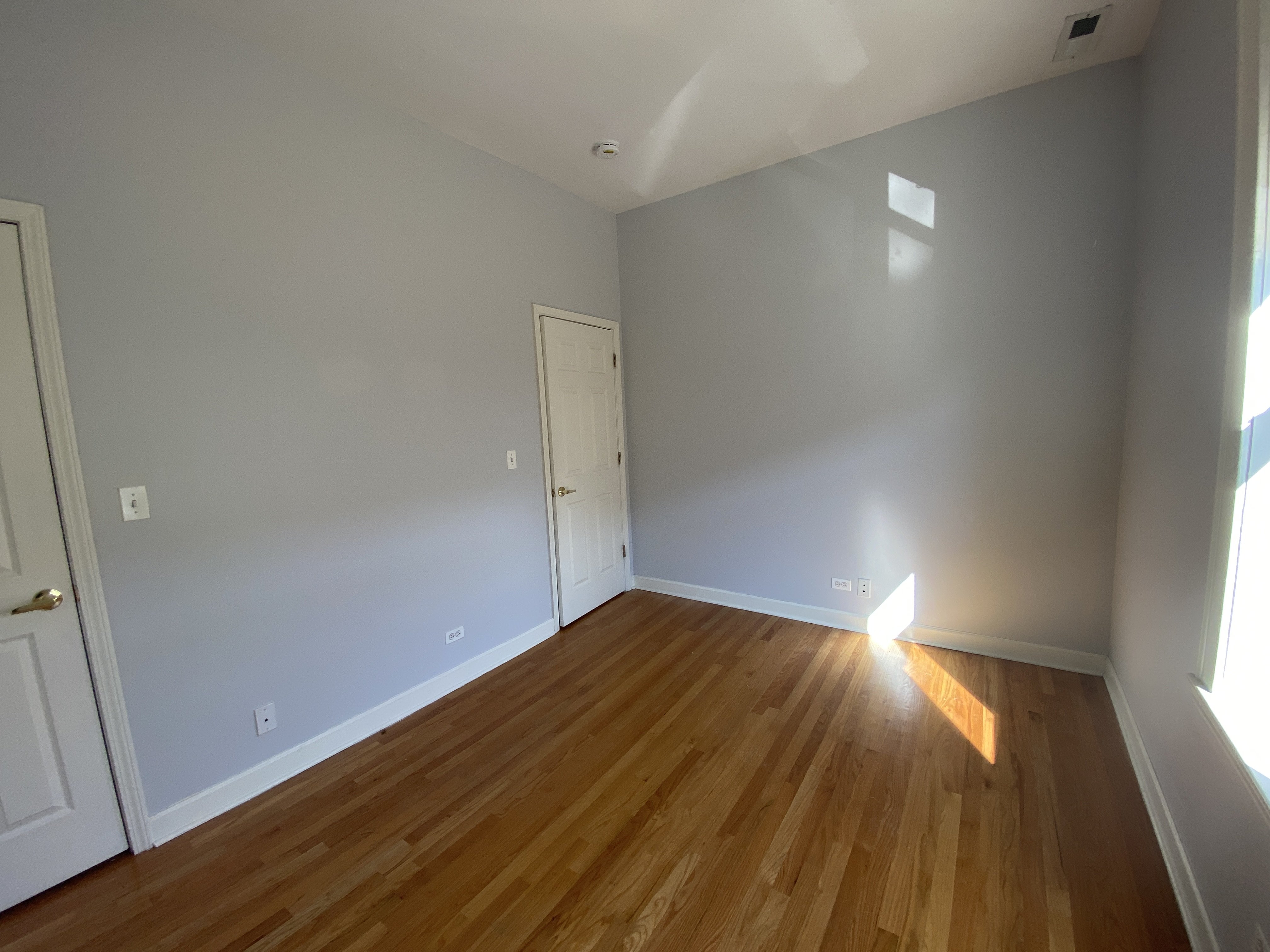 3552-54 N. Southport Ave. 3552-54 N. Southport Ave., Chicago, IL 60657 - Leasing by Cross Street