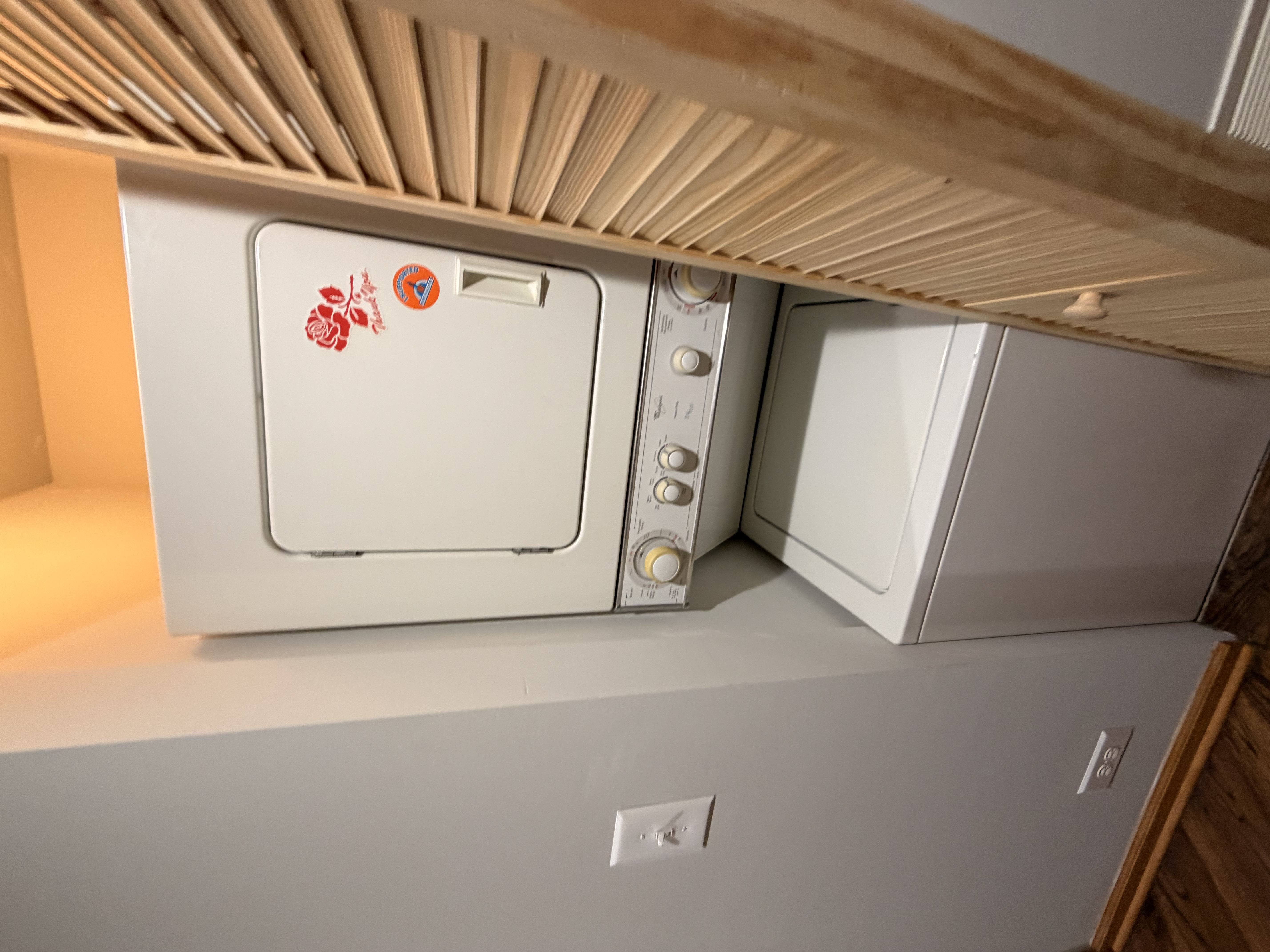 1615-25 W. Columbia Ave. 1615 W. Columbia Ave., Chicago, IL 60626