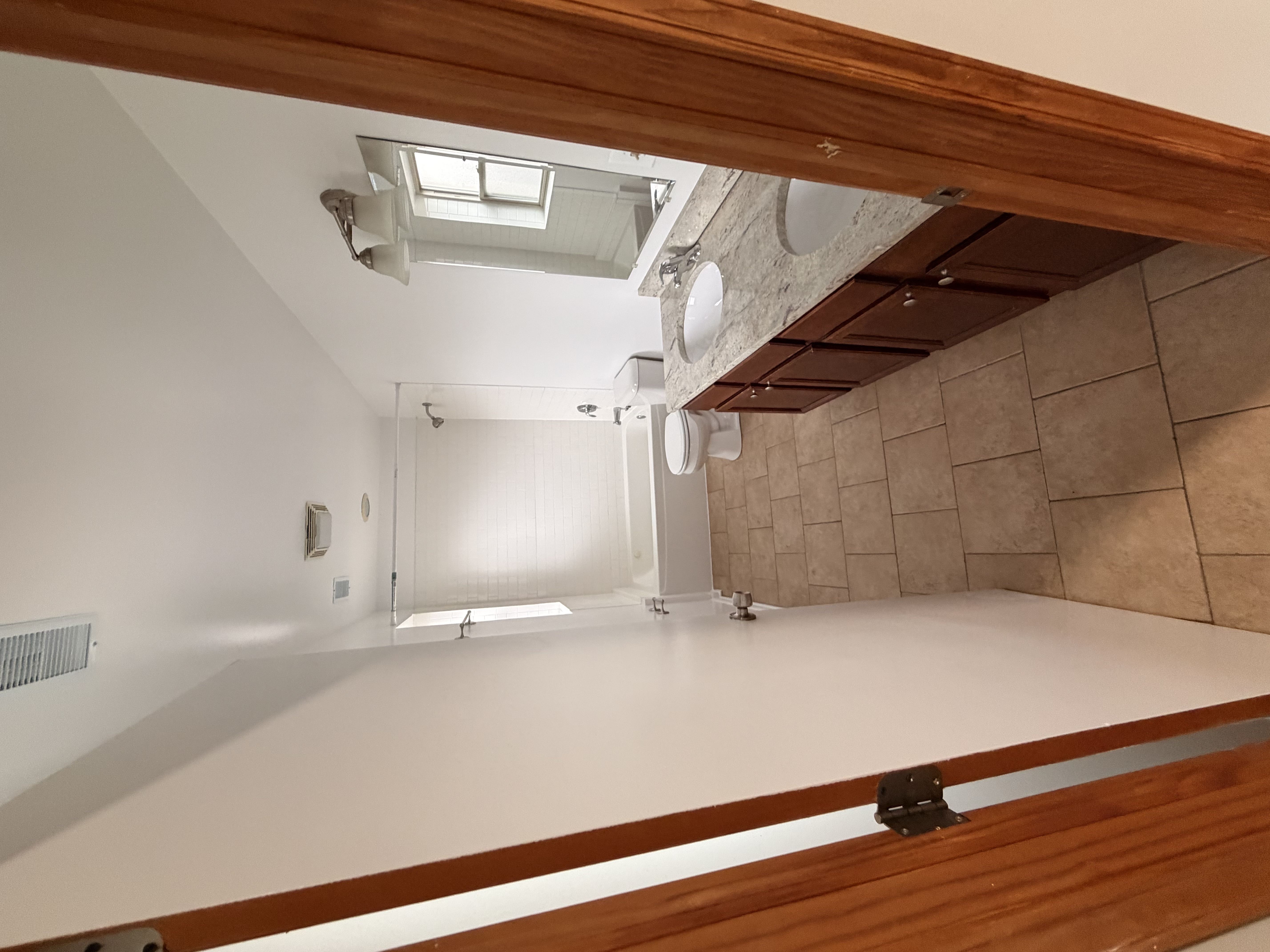 1615-25 W. Columbia Ave. 1615 W. Columbia Ave., Chicago, IL 60626