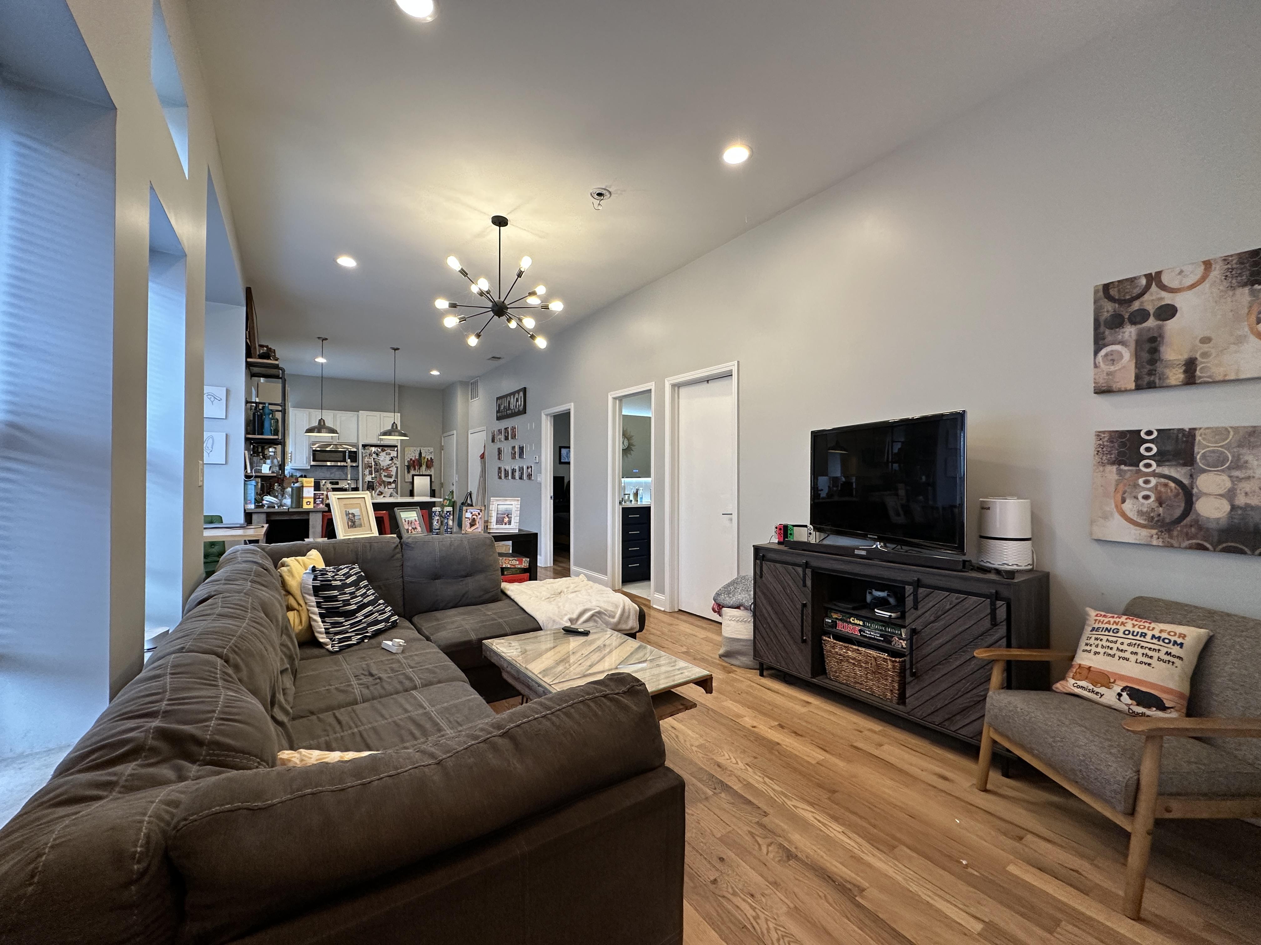 2021 N. Campbell Ave /2439 W. McLean Ave 2021 N. Campbell Ave, Chicago, IL 60647 - Leasing by Cross Street