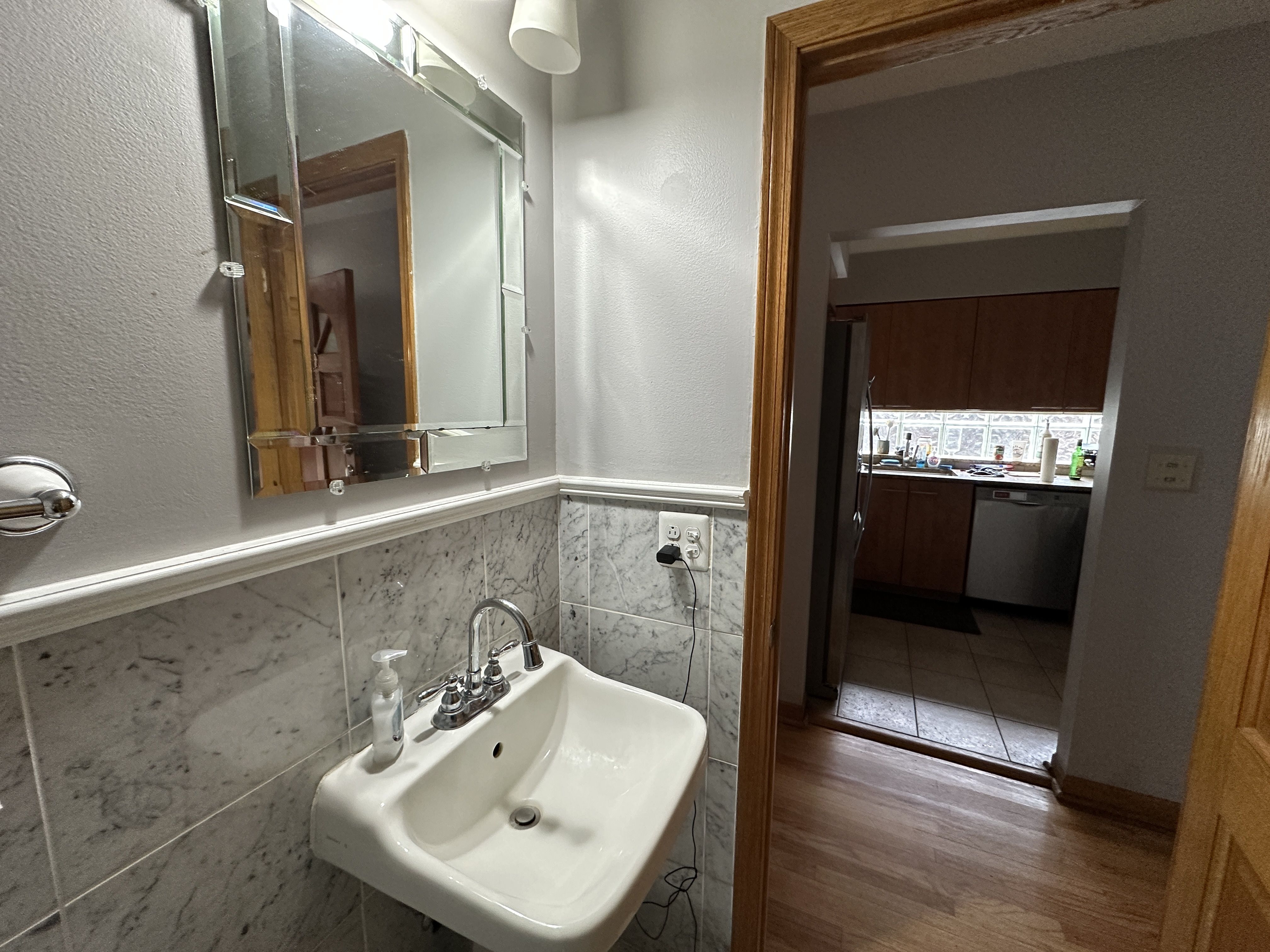1451-55 N North Park 1451-55 N. North Park Ave., Chicago, IL 60610 Old Town - Leasing by Cross Street